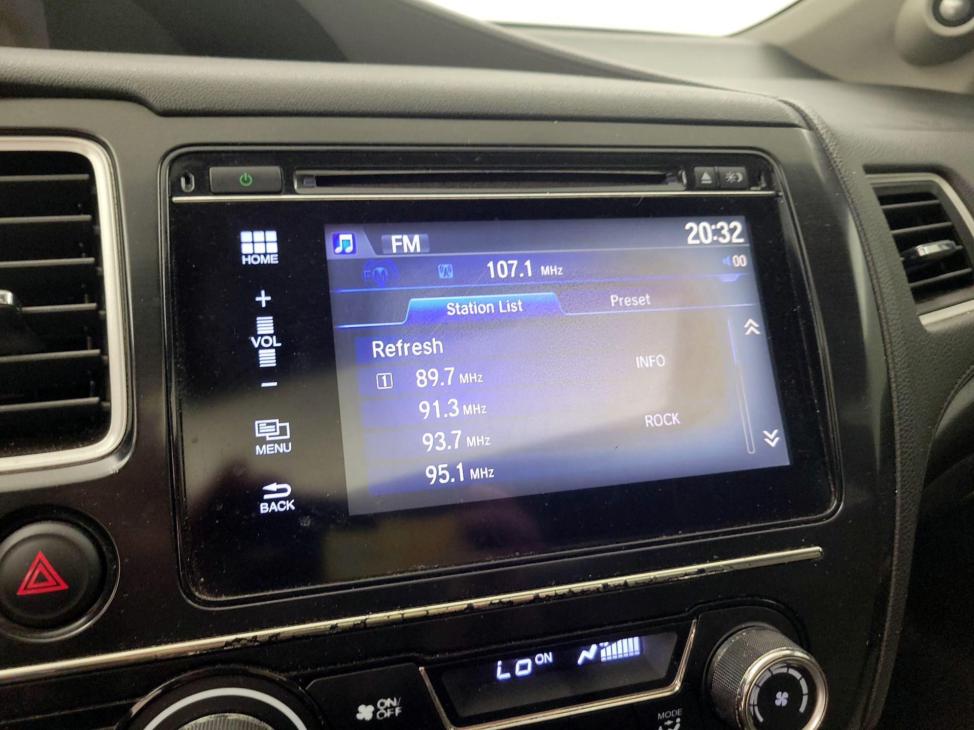 Thumbnail: 2015 Honda Civic - 15