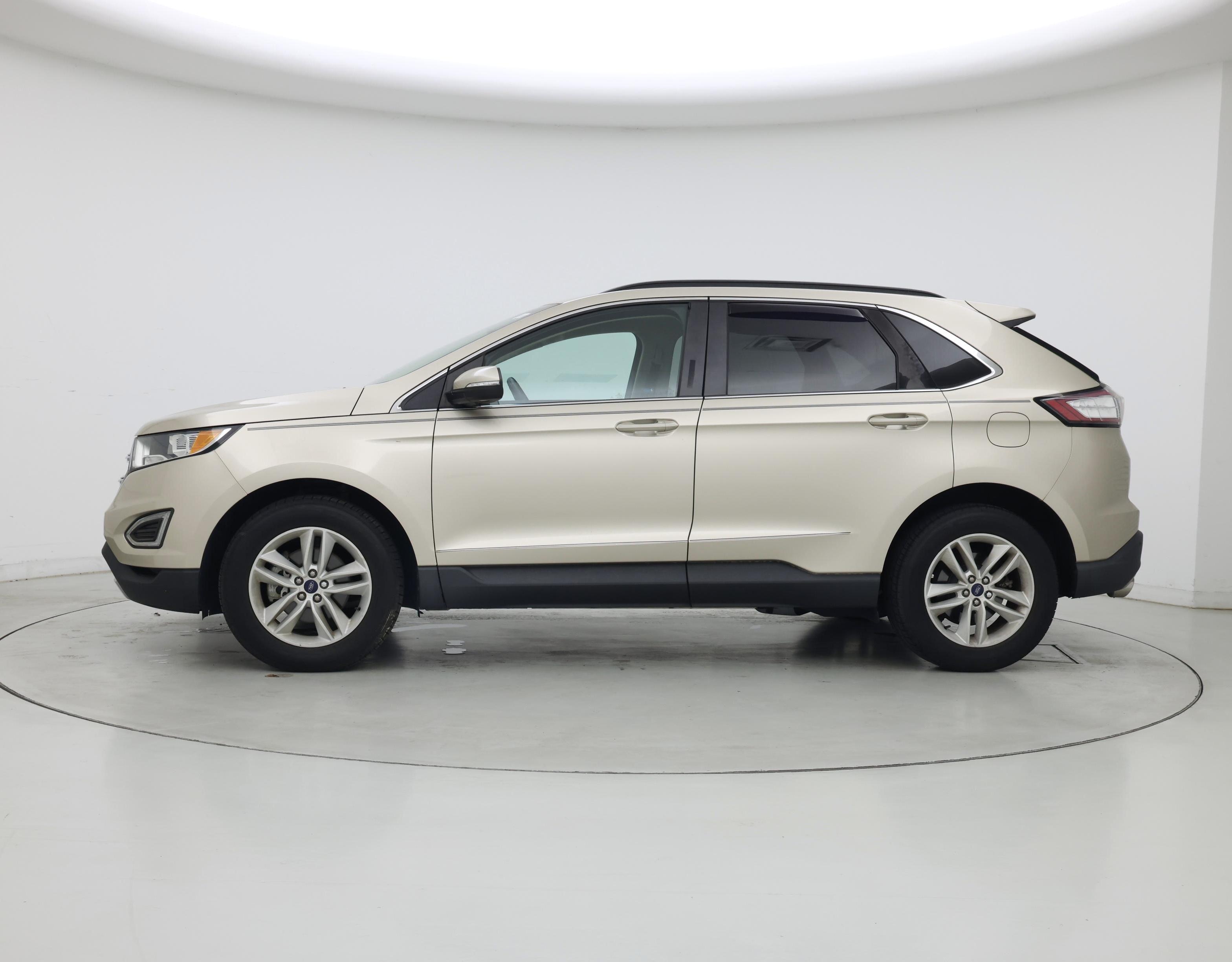 Thumbnail: 2017 Ford Edge - 3