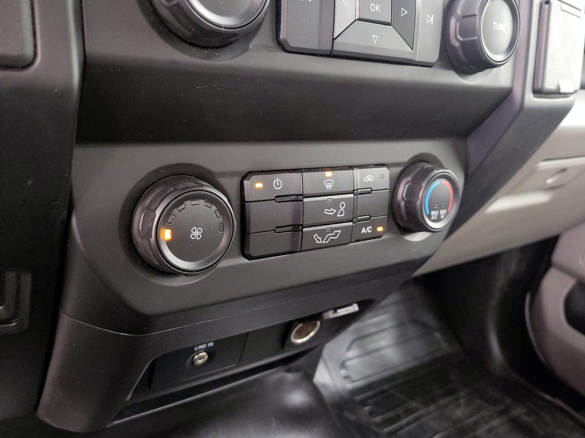 Thumbnail: 2016 Ford F-150 - 15