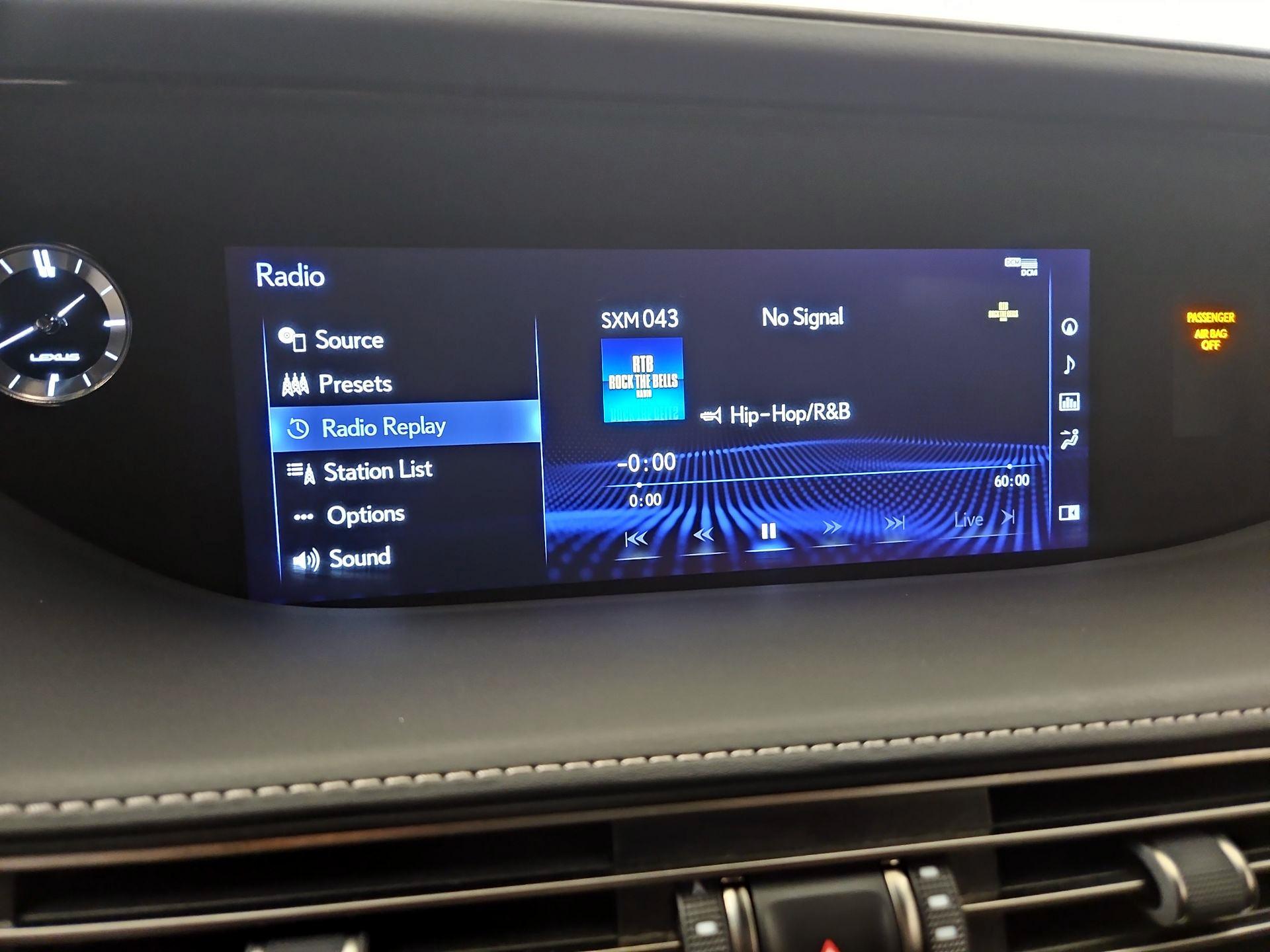 Thumbnail: 2018 Lexus LS - 16