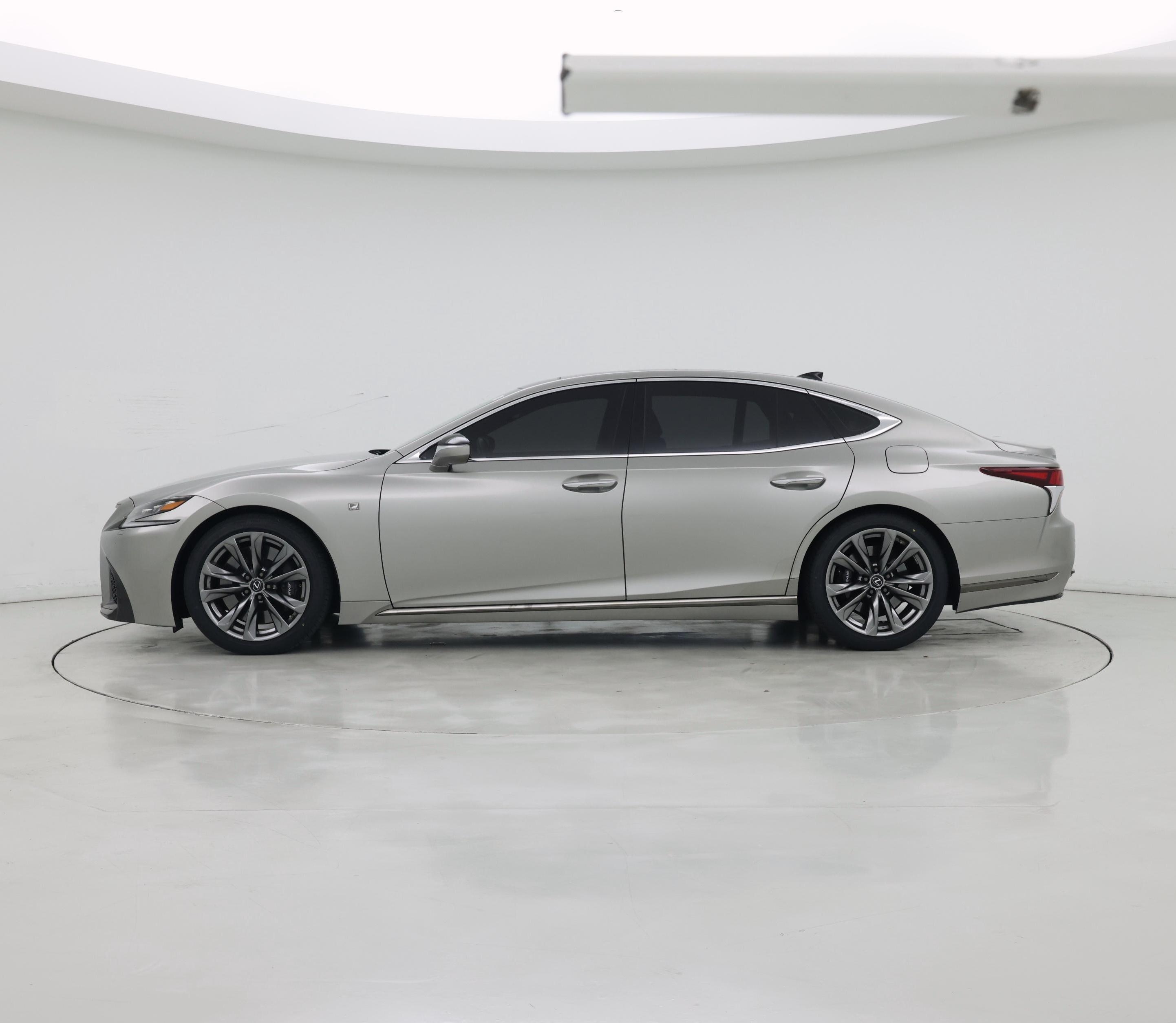 Thumbnail: 2018 Lexus LS - 3