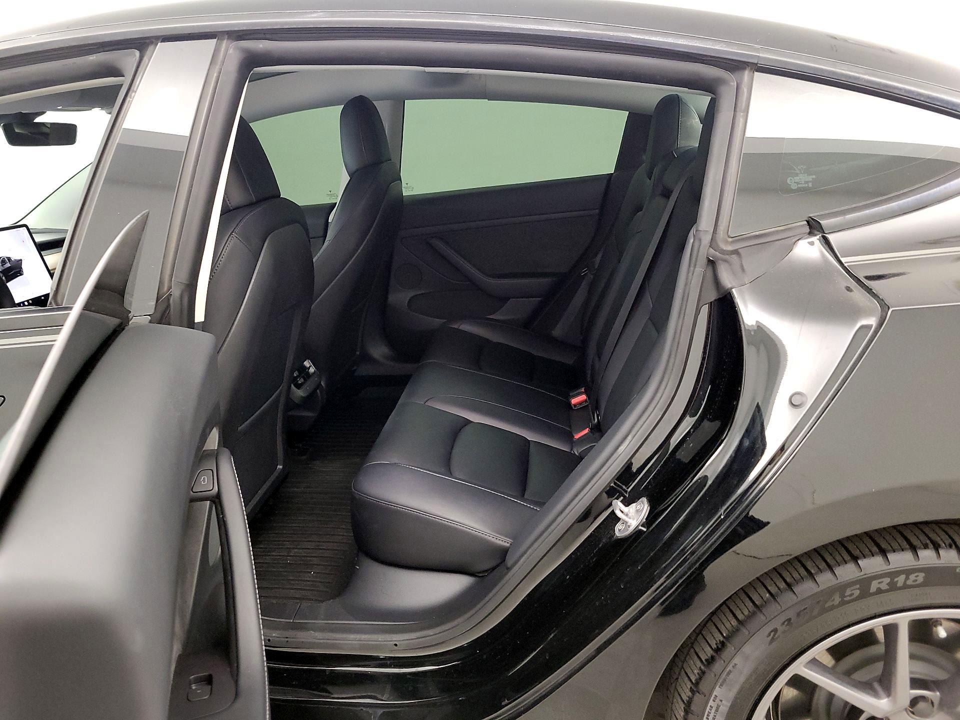 Thumbnail: 2022 Tesla Model 3 - 20