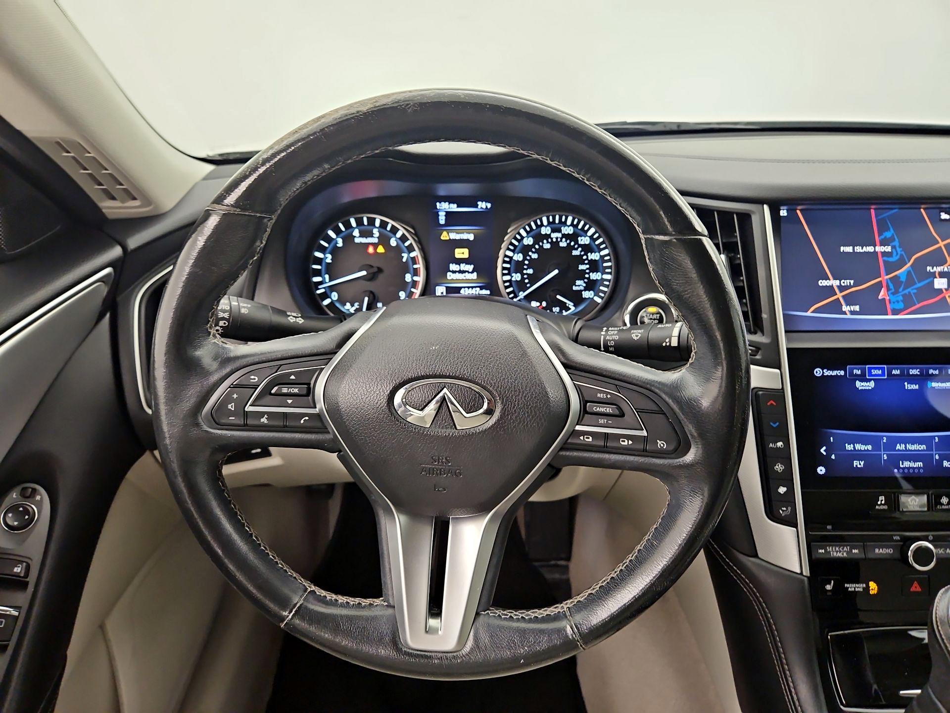 Thumbnail: 2019 INFINITI Q50 - 10