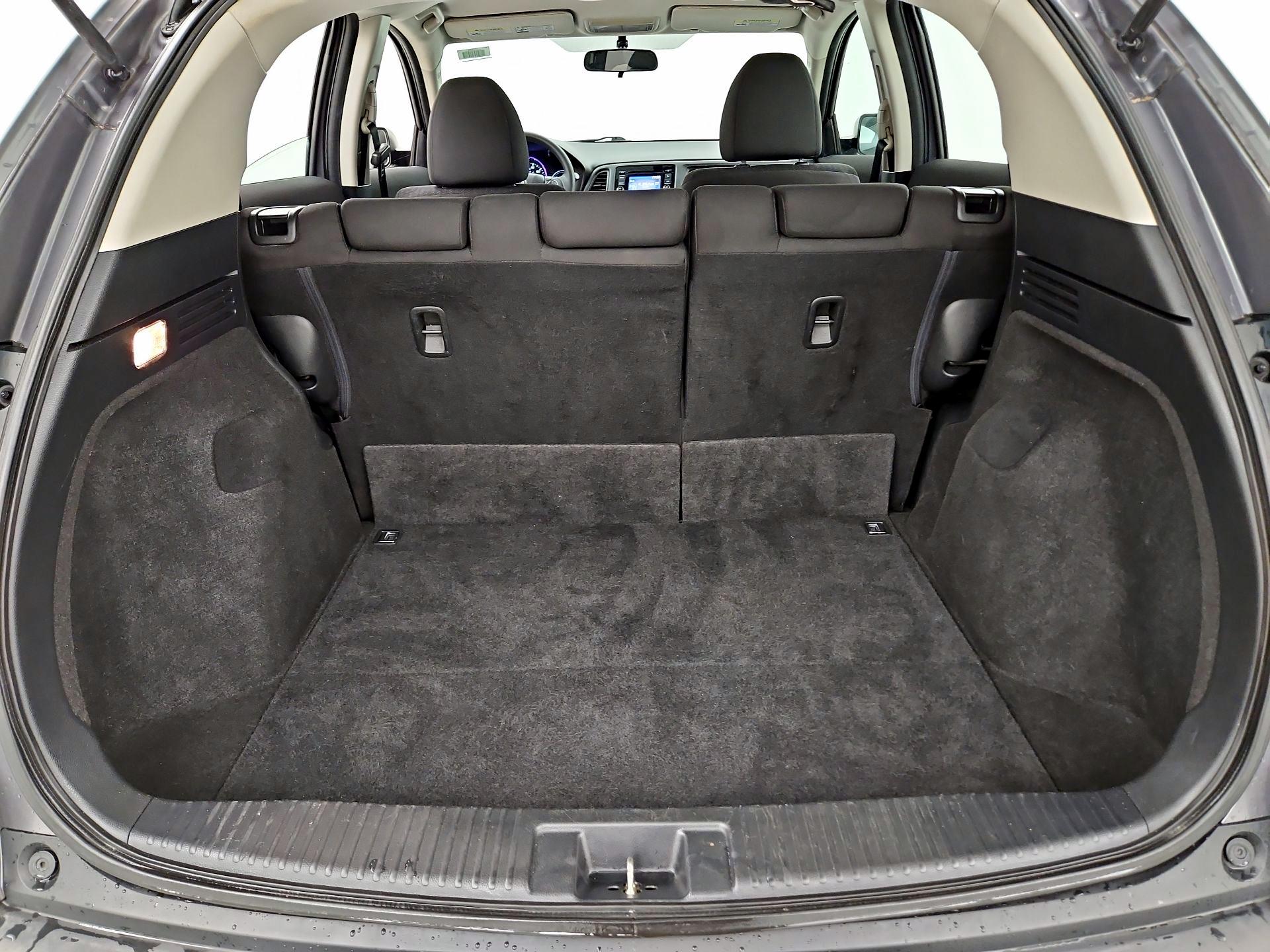 Thumbnail: 2016 Honda HR-V - 20