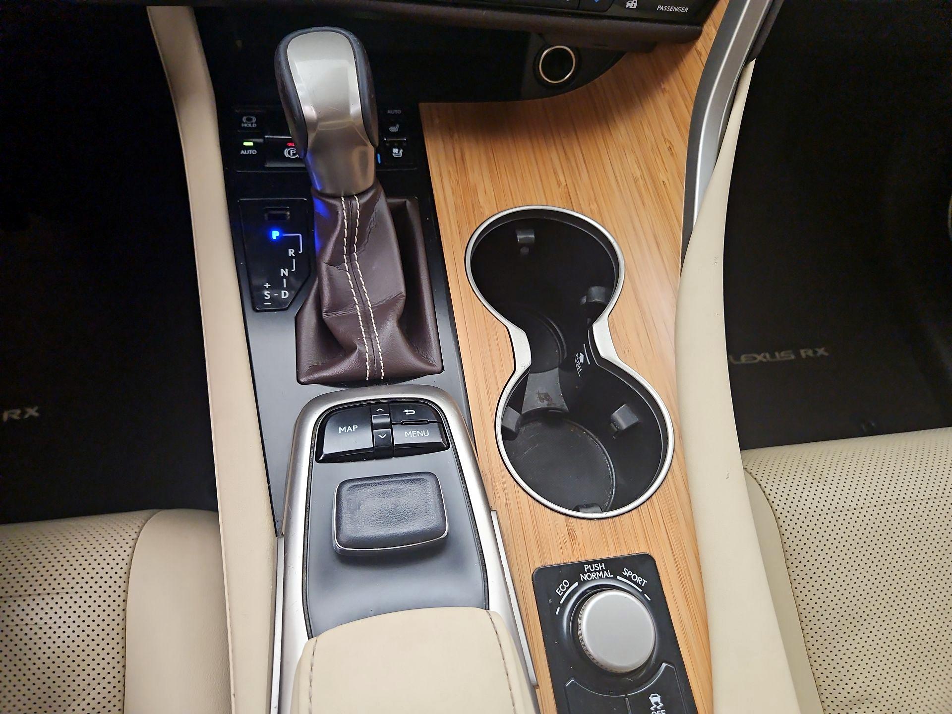 Thumbnail: 2018 Lexus RX - 18