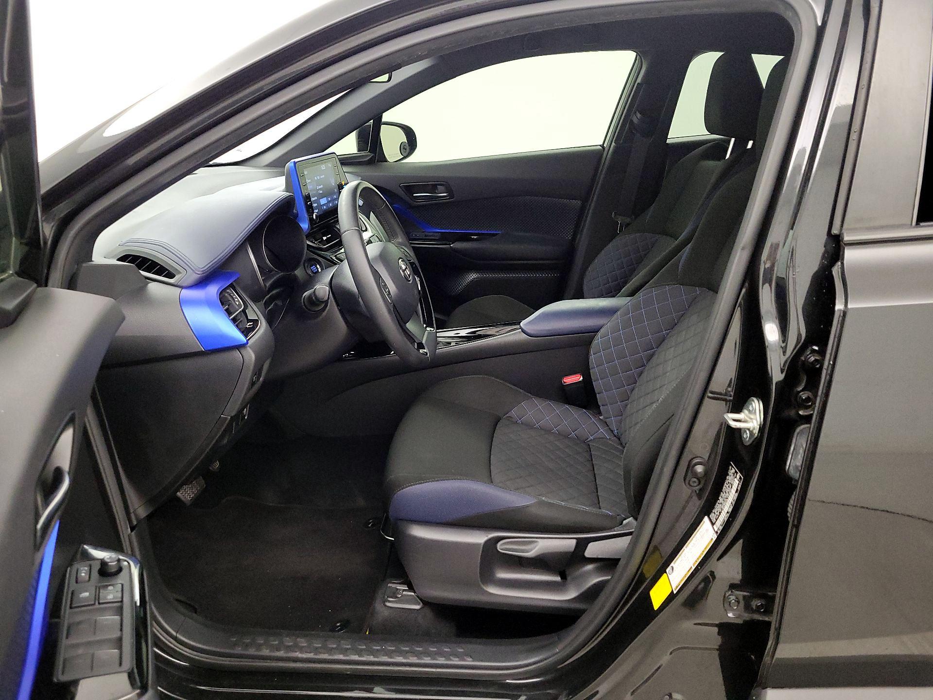 Thumbnail: 2020 Toyota C-HR - 11