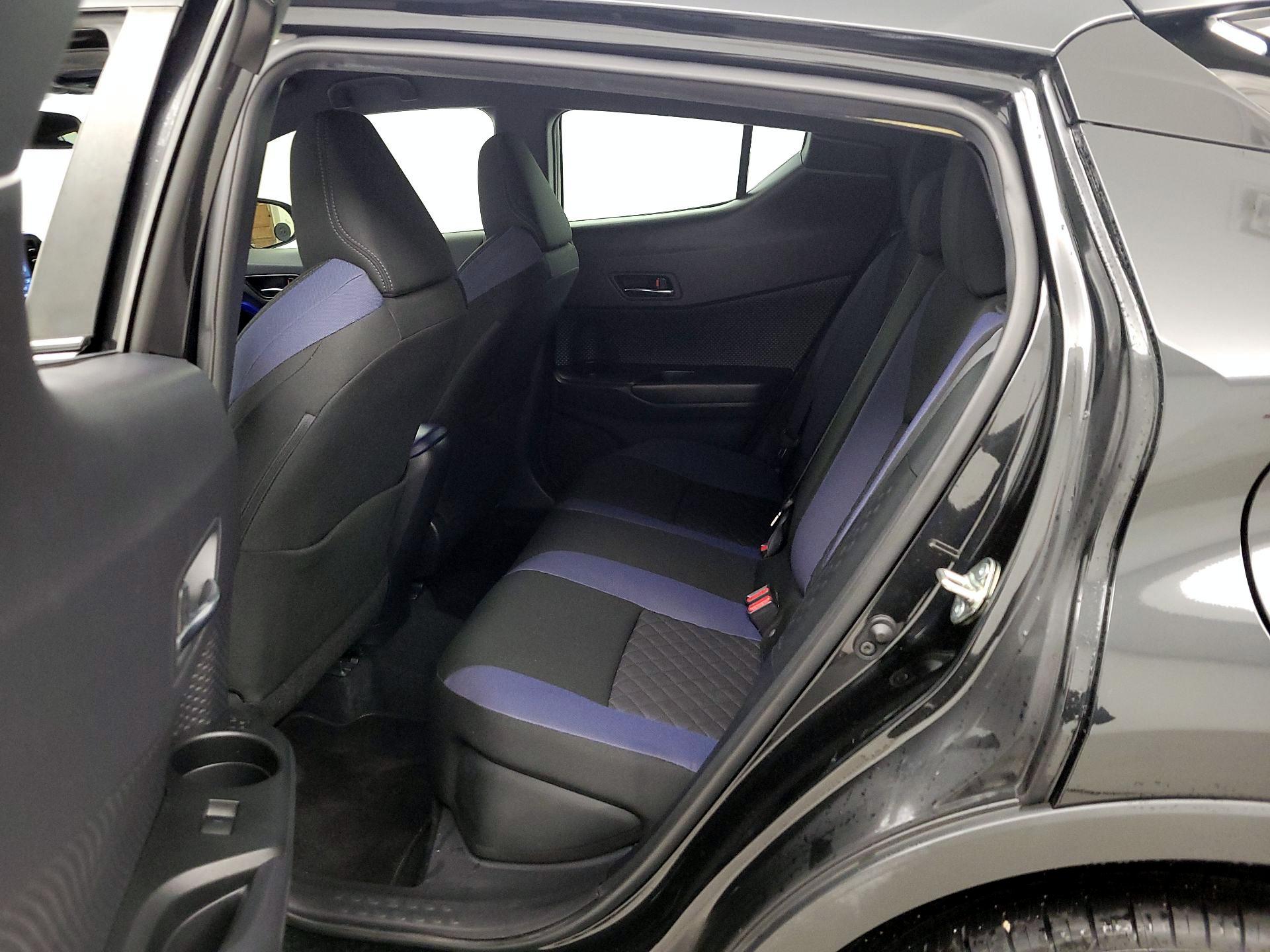 Thumbnail: 2020 Toyota C-HR - 19