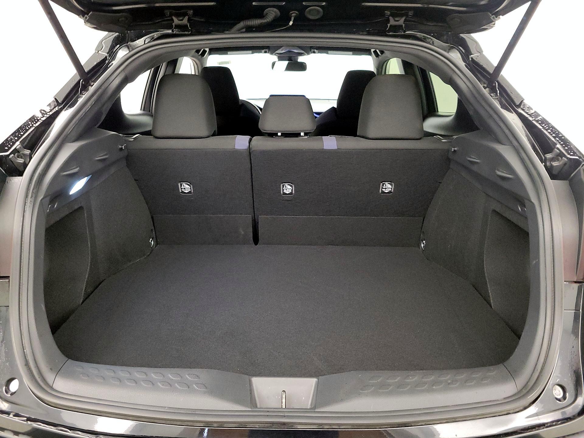 Thumbnail: 2020 Toyota C-HR - 20