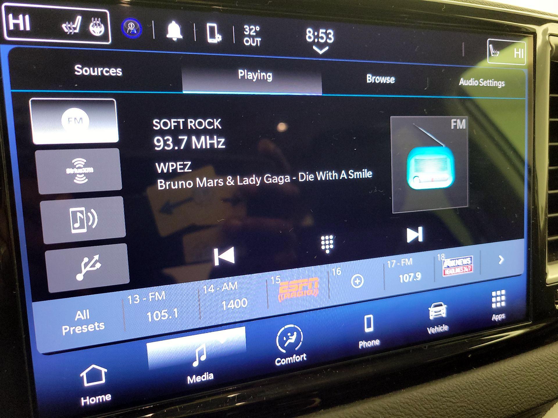 Thumbnail: 2024 Chrysler Pacifica - 15