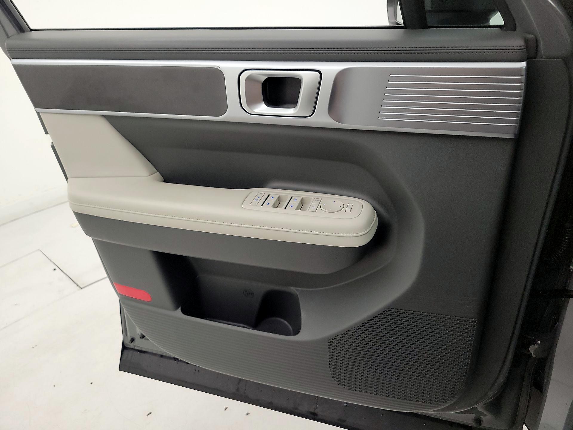 Thumbnail: 2024 Hyundai Santa Fe - 12