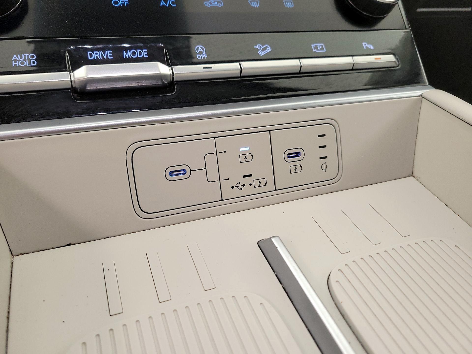 Thumbnail: 2024 Hyundai Santa Fe - 18