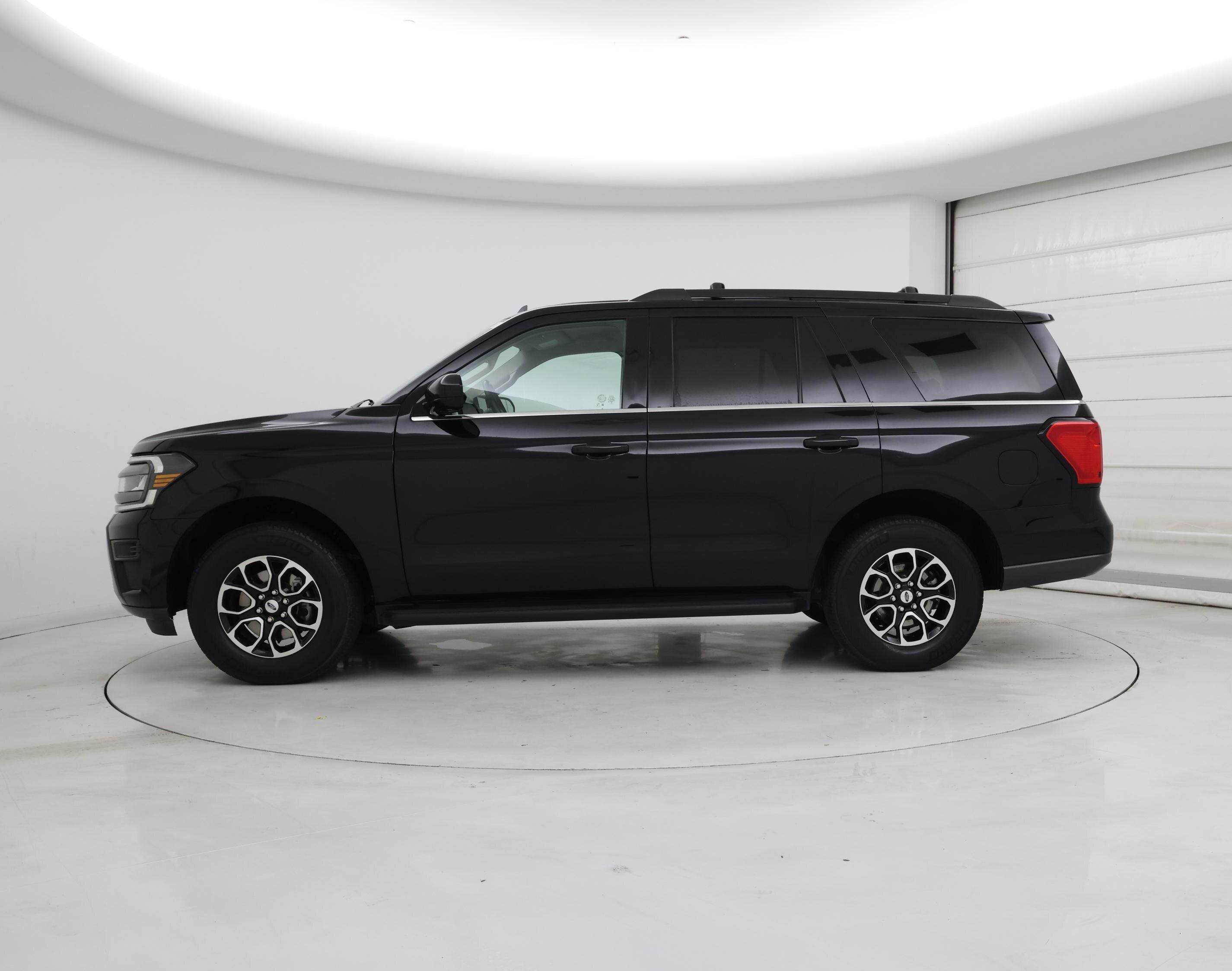 Thumbnail: 2024 Ford Expedition - 3