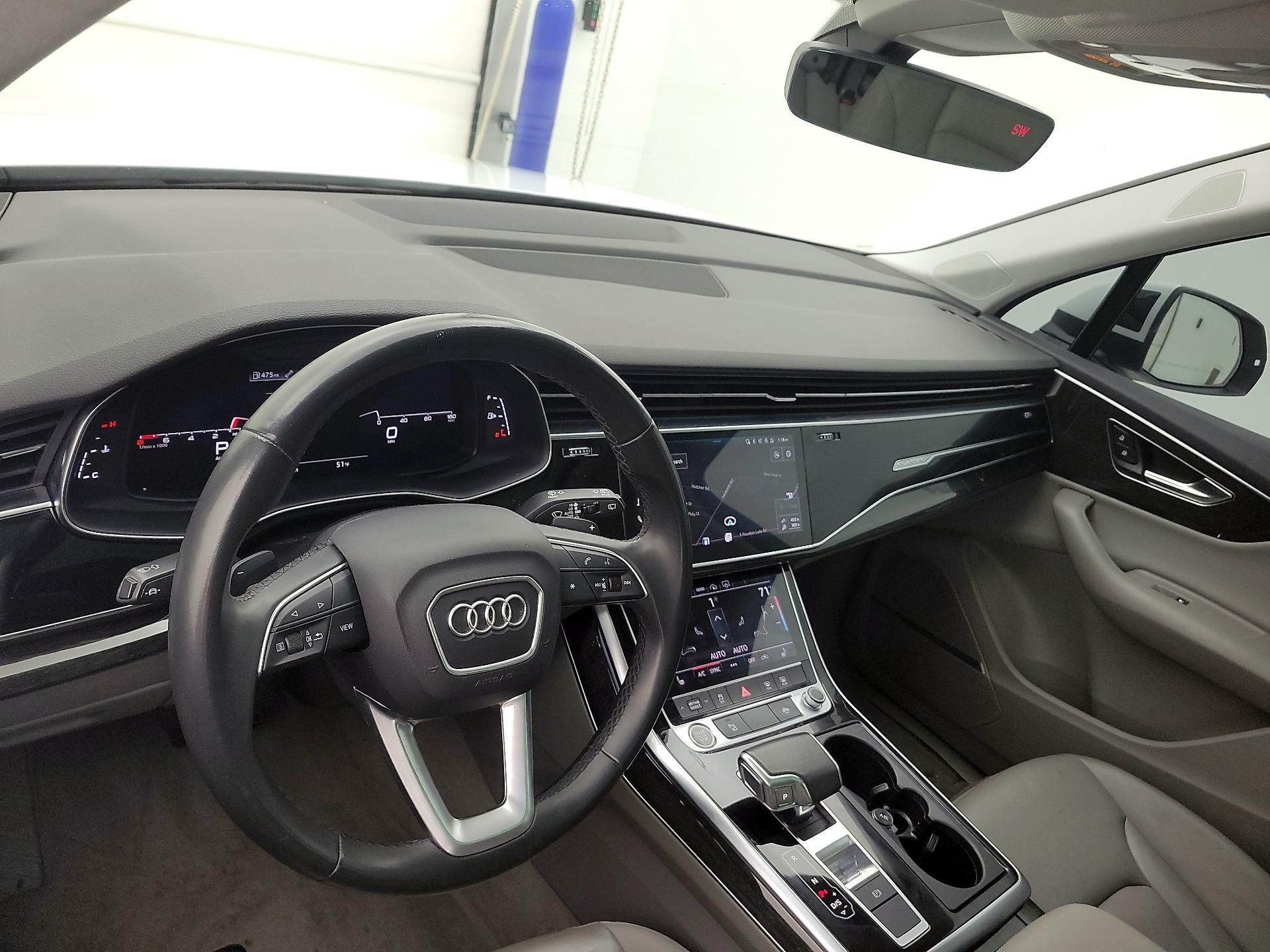 Thumbnail: 2021 Audi Q7 - 9