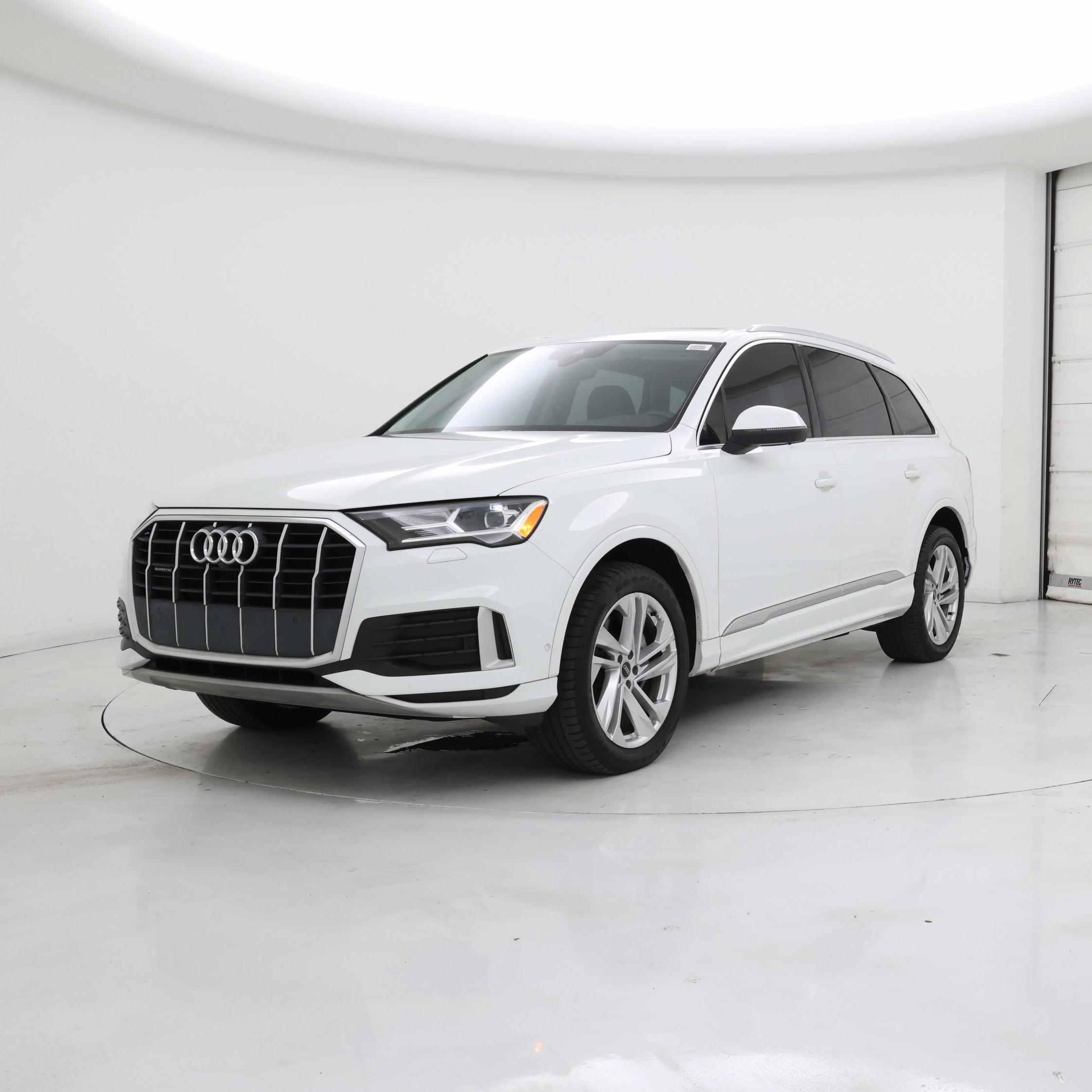 Thumbnail: 2021 Audi Q7 - 4