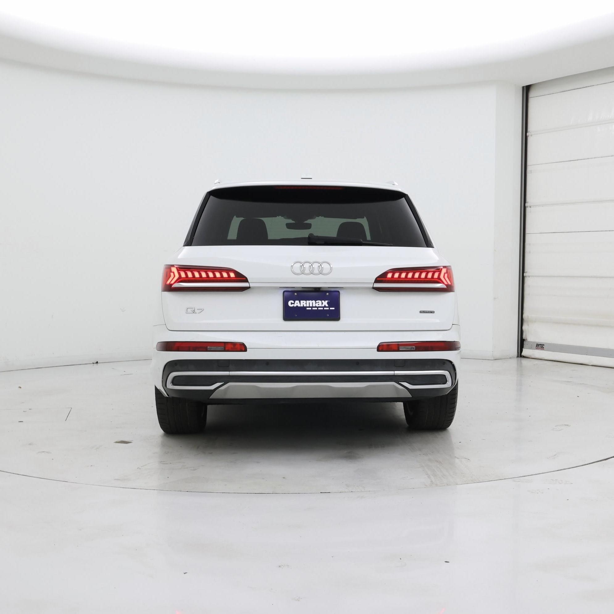 Thumbnail: 2021 Audi Q7 - 6