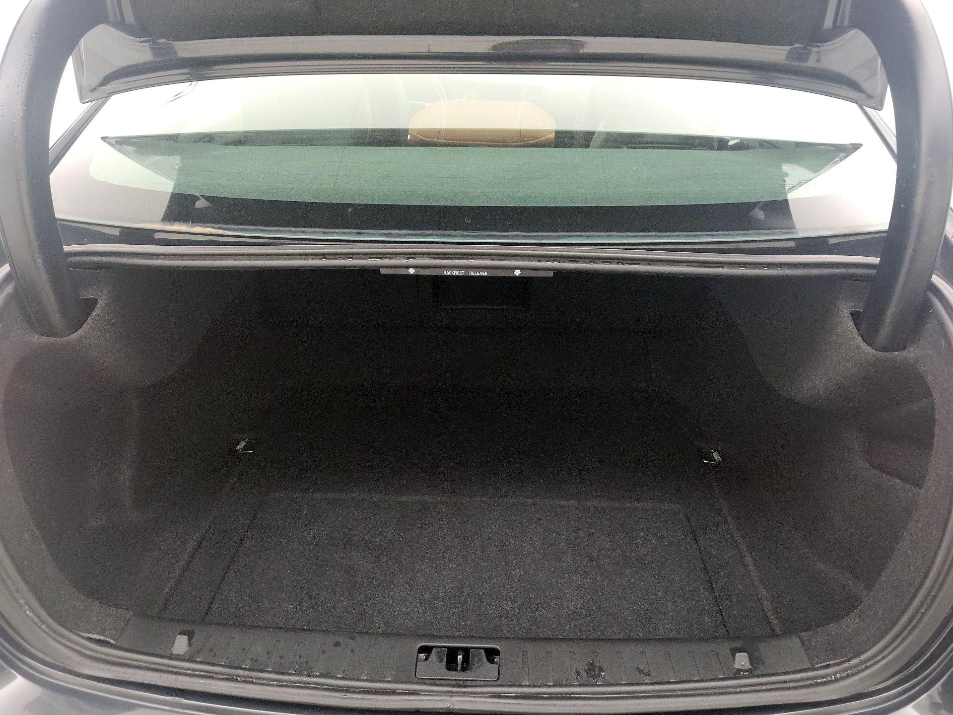 Thumbnail: 2015 Volvo S60 - 20