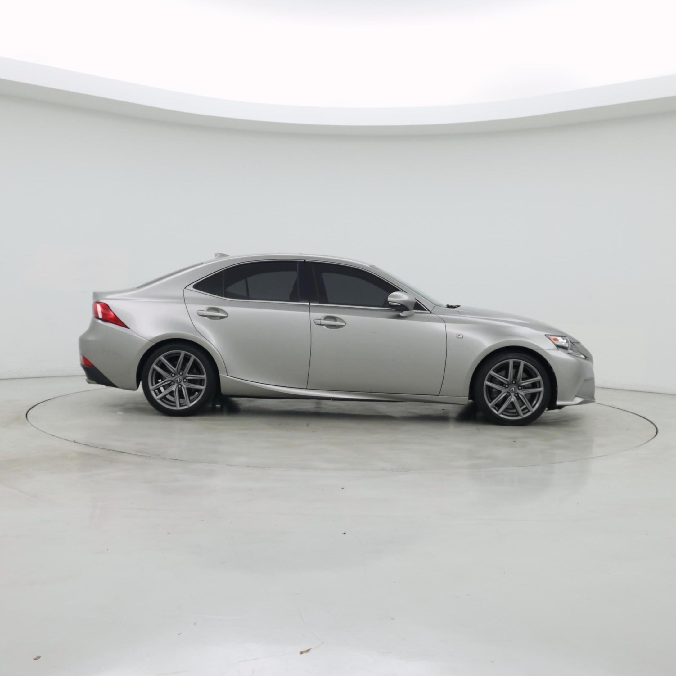 Thumbnail: 2016 Lexus IS - 7