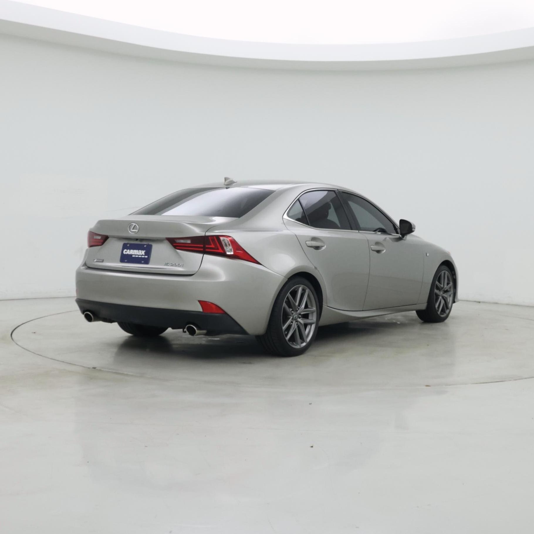 Thumbnail: 2016 Lexus IS - 8