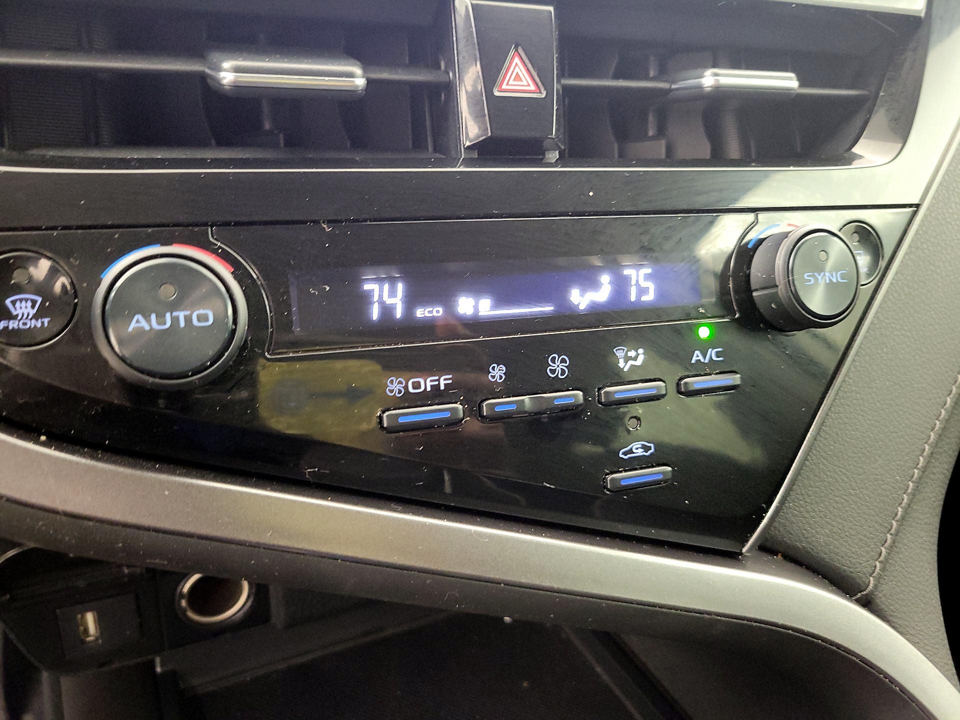 Thumbnail: 2023 Toyota Camry - 16