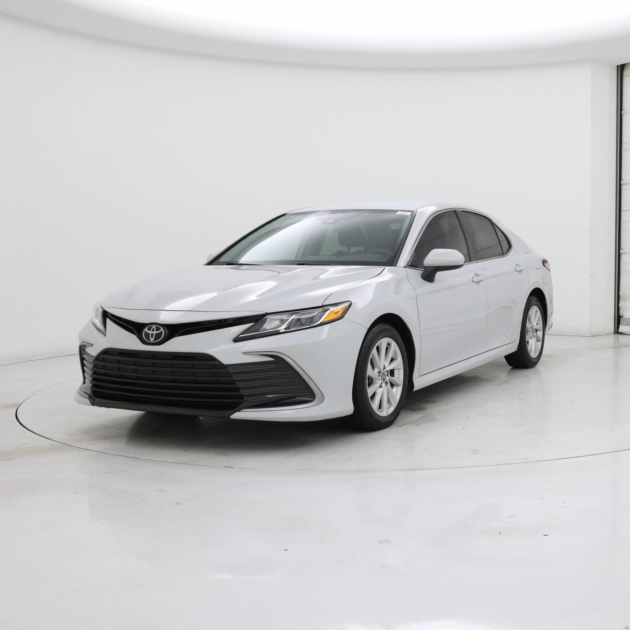 Thumbnail: 2023 Toyota Camry - 4