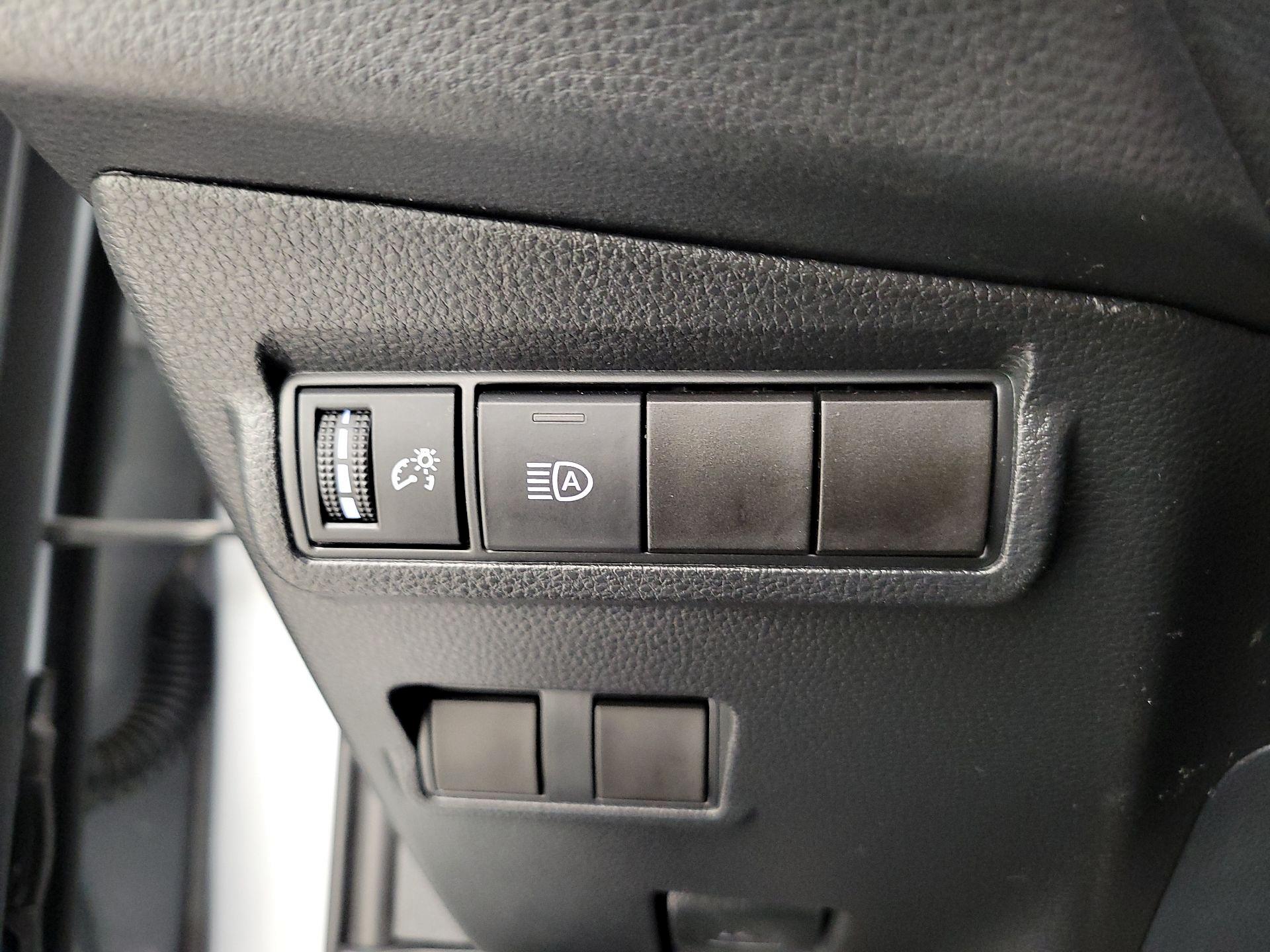 Thumbnail: 2022 Toyota Corolla Cross - 13