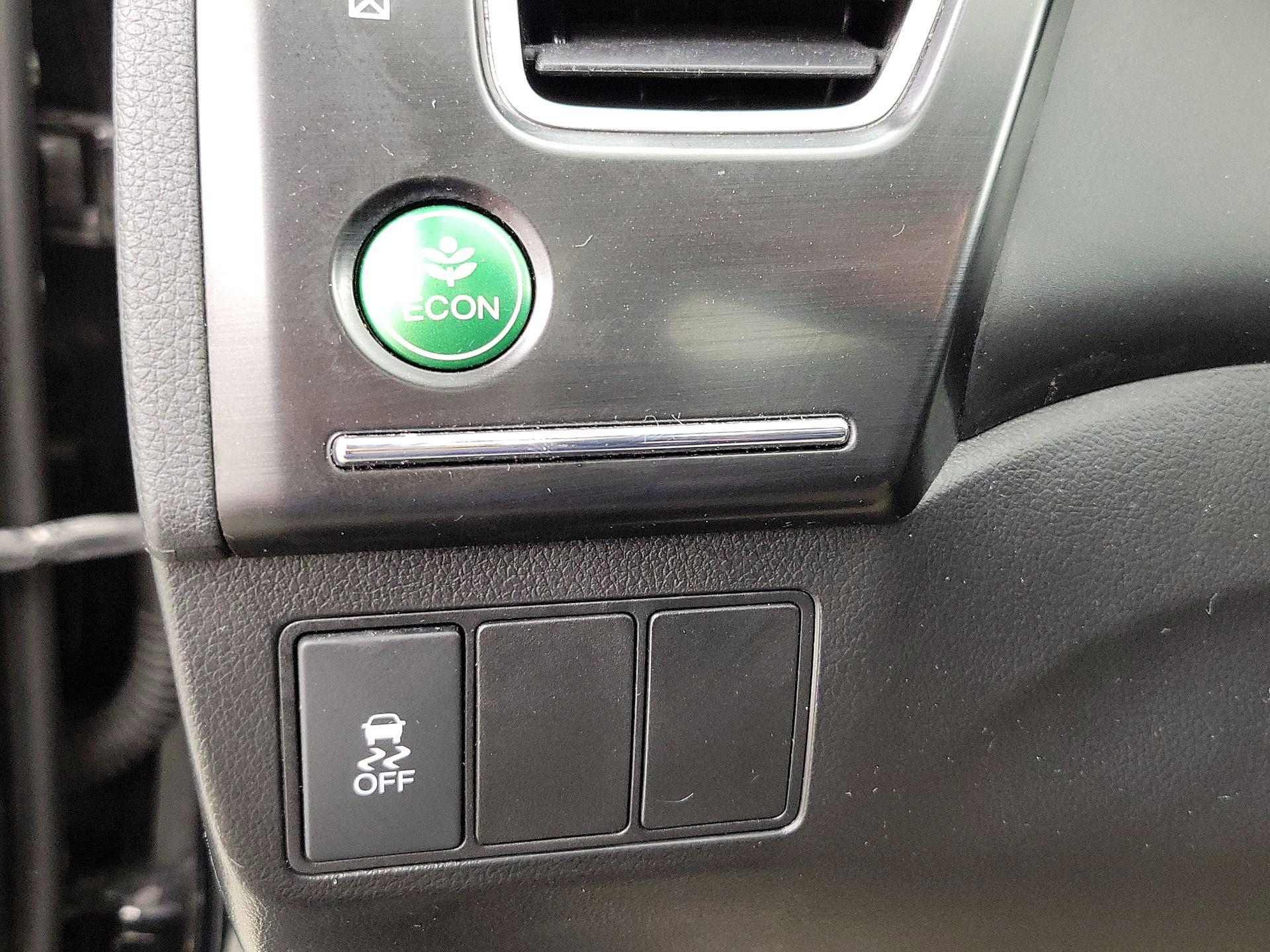 Thumbnail: 2015 Honda Civic - 13