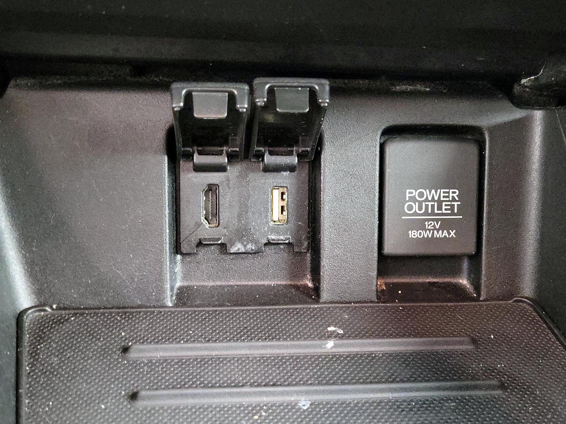 Thumbnail: 2015 Honda Civic - 18