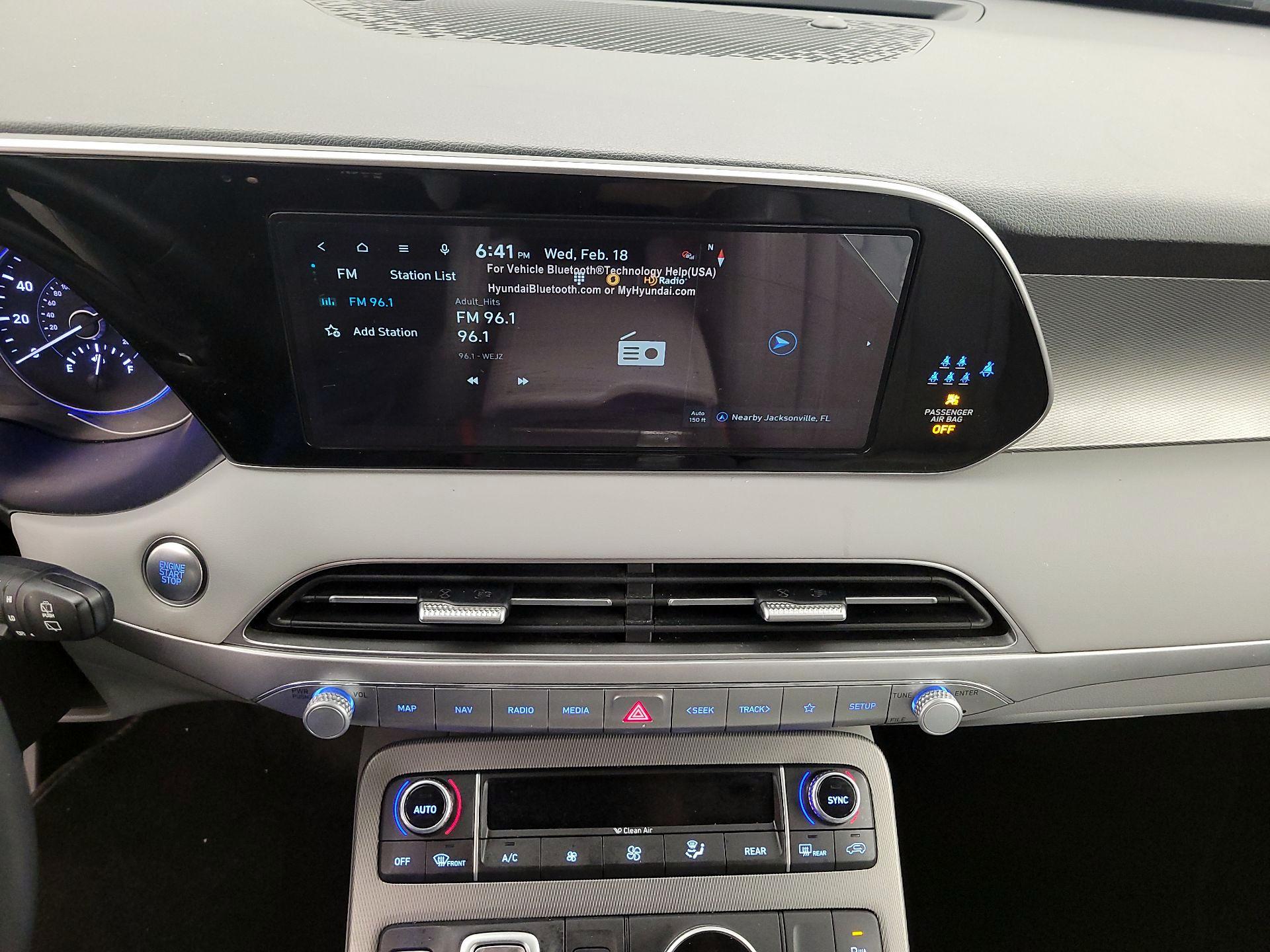 Thumbnail: 2022 Hyundai Palisade - 16