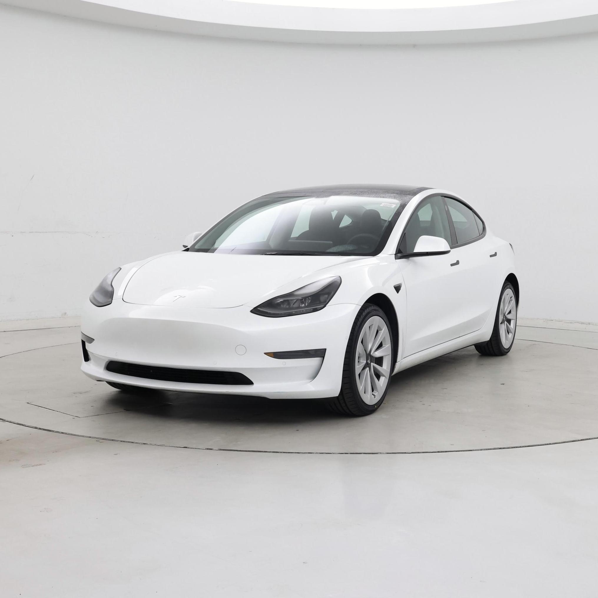 Thumbnail: 2022 Tesla Model 3 - 4