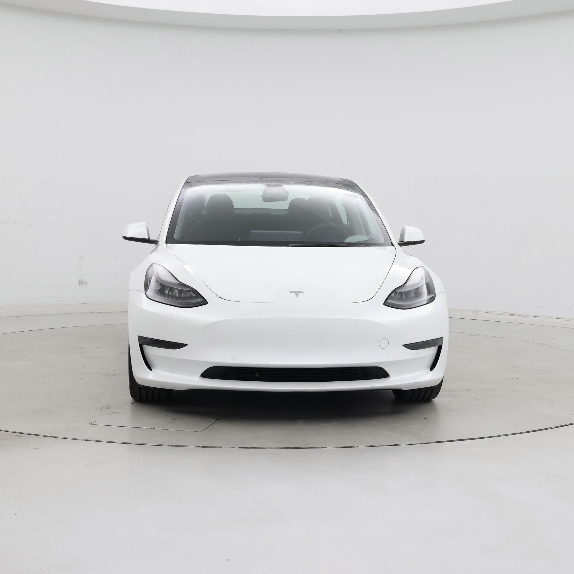 Thumbnail: 2022 Tesla Model 3 - 5