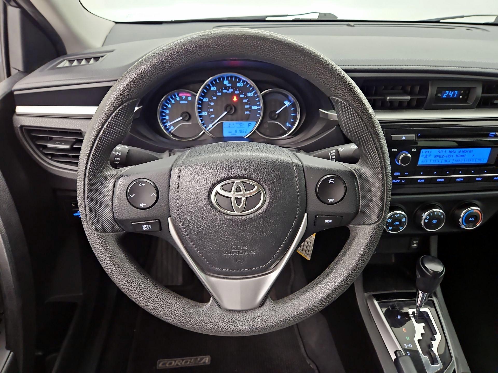 Thumbnail: 2015 Toyota Corolla - 10