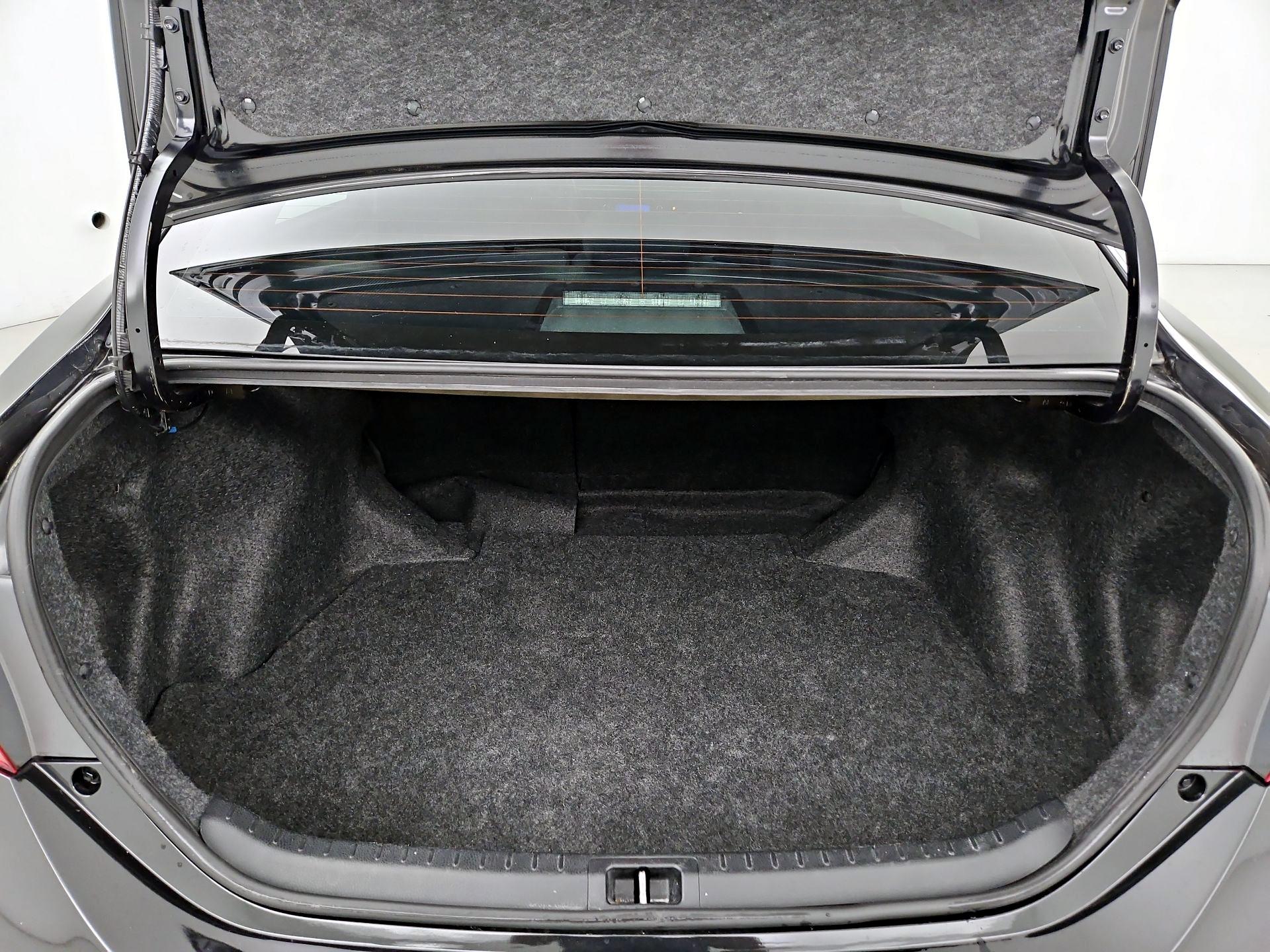 Thumbnail: 2015 Toyota Corolla - 20