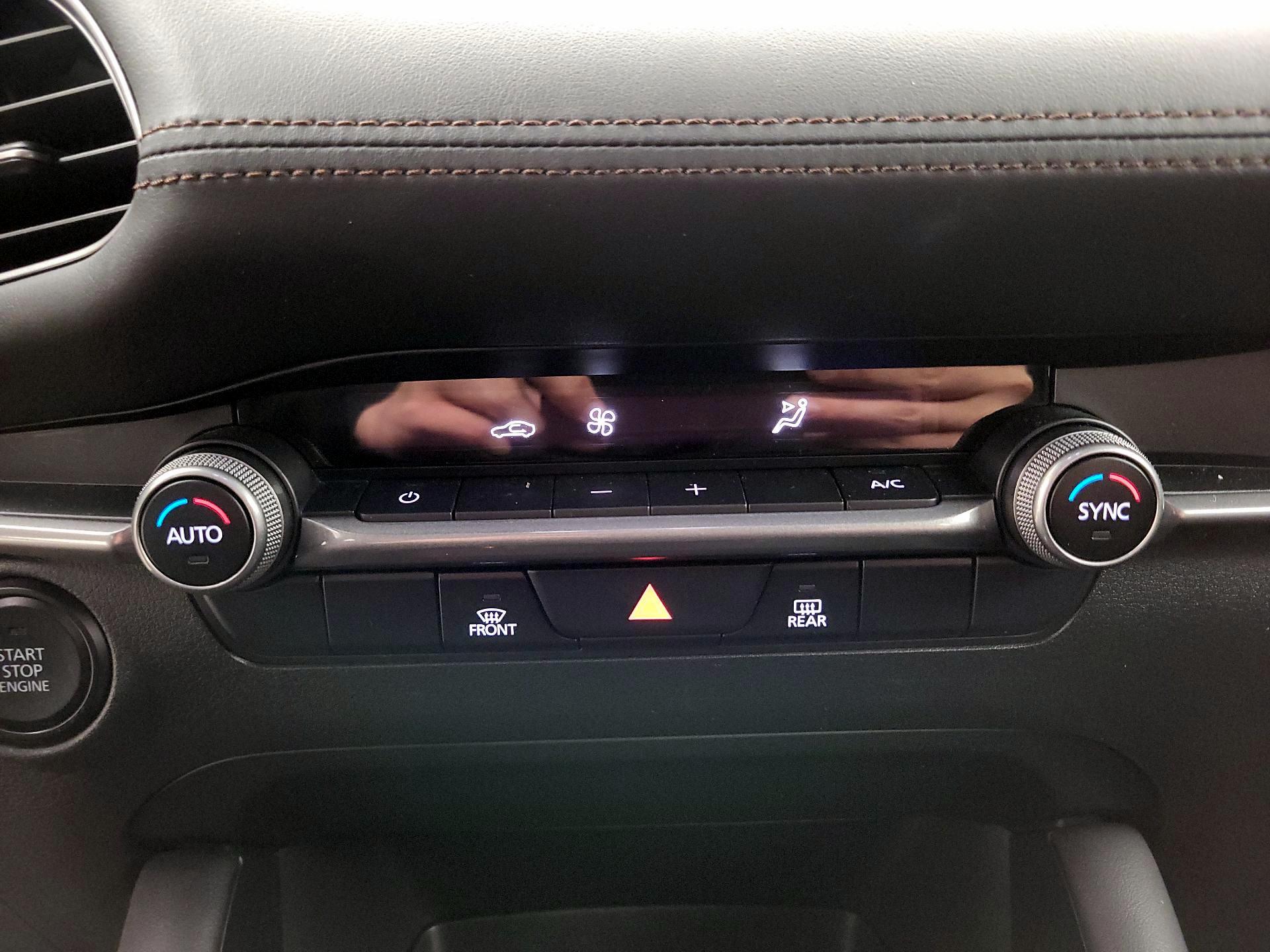 Thumbnail: 2021 Mazda Mazda3 - 16