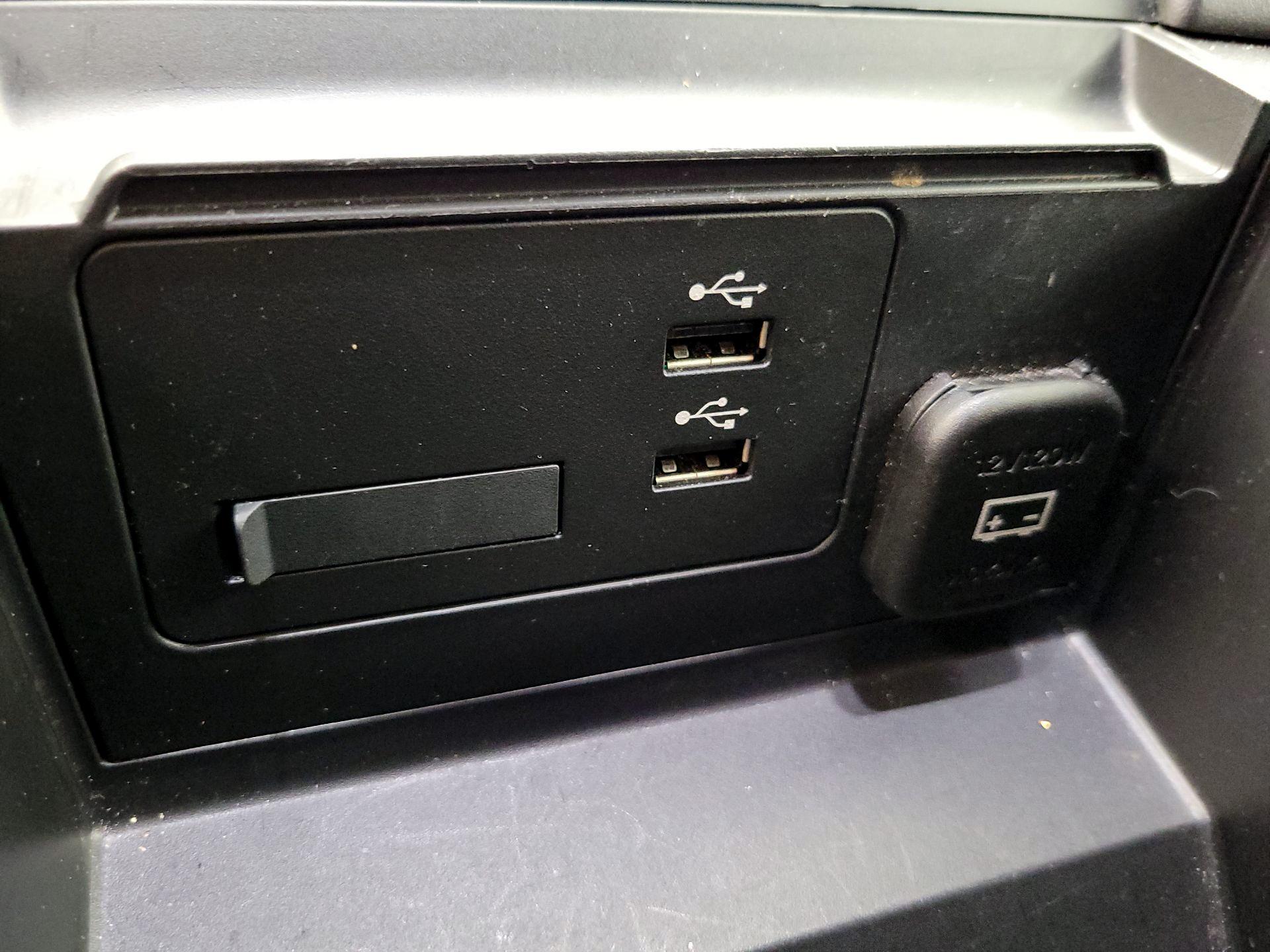 Thumbnail: 2021 Mazda Mazda3 - 18