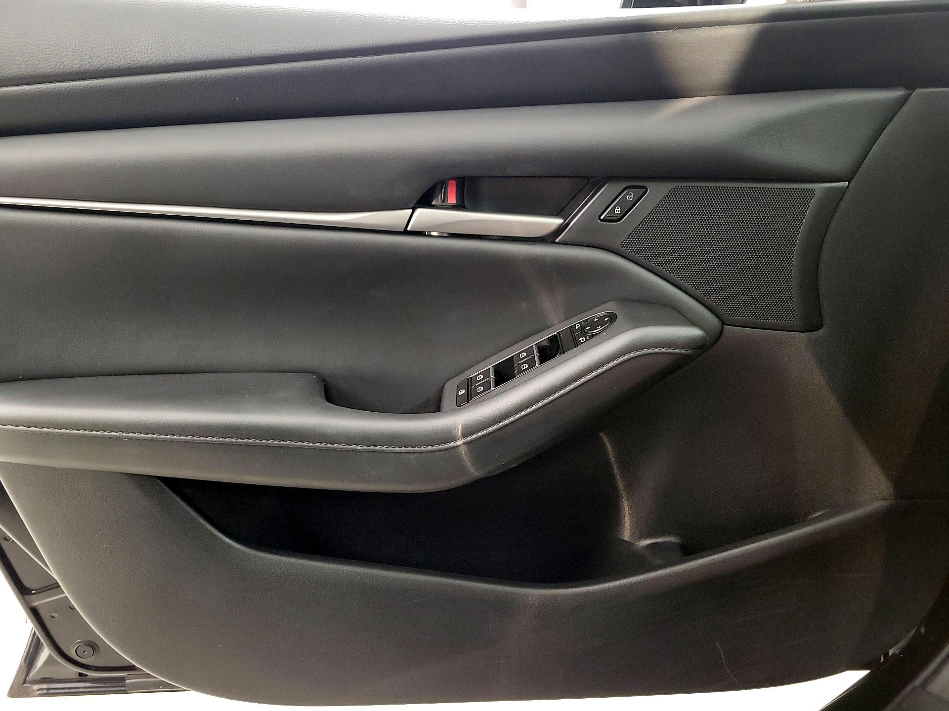 Thumbnail: 2020 Mazda Mazda3 - 12