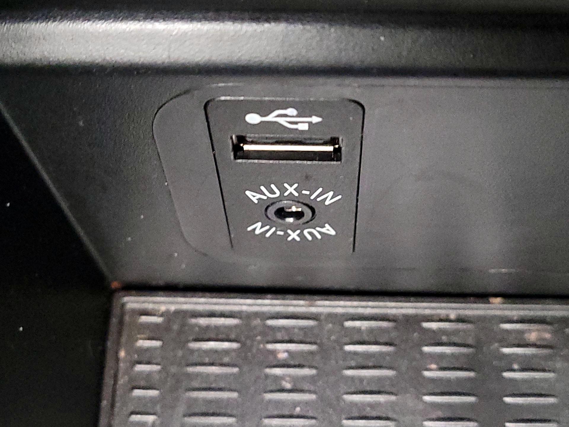 Thumbnail: 2017 BMW X3 - 18