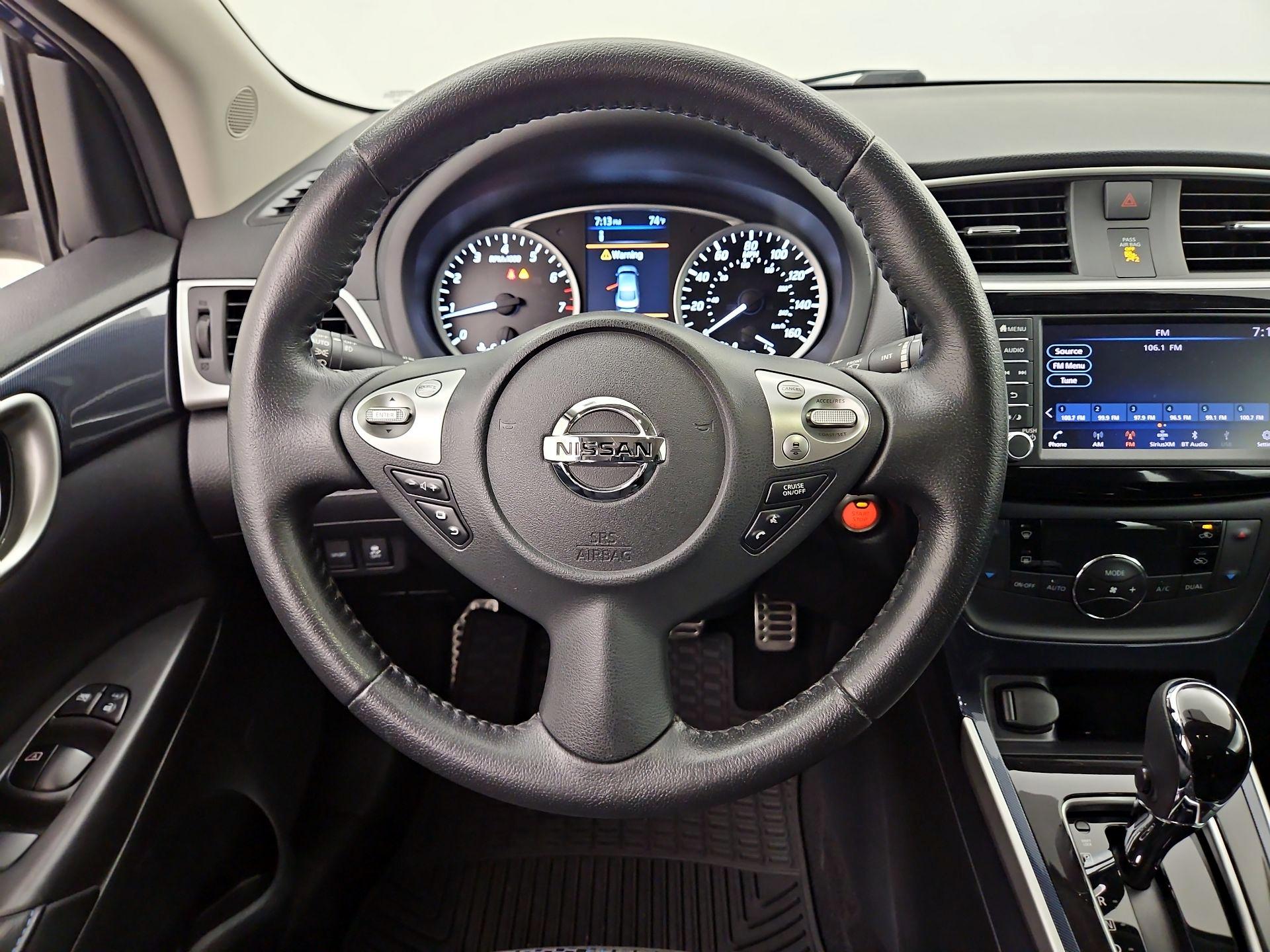 Thumbnail: 2019 Nissan Sentra - 10