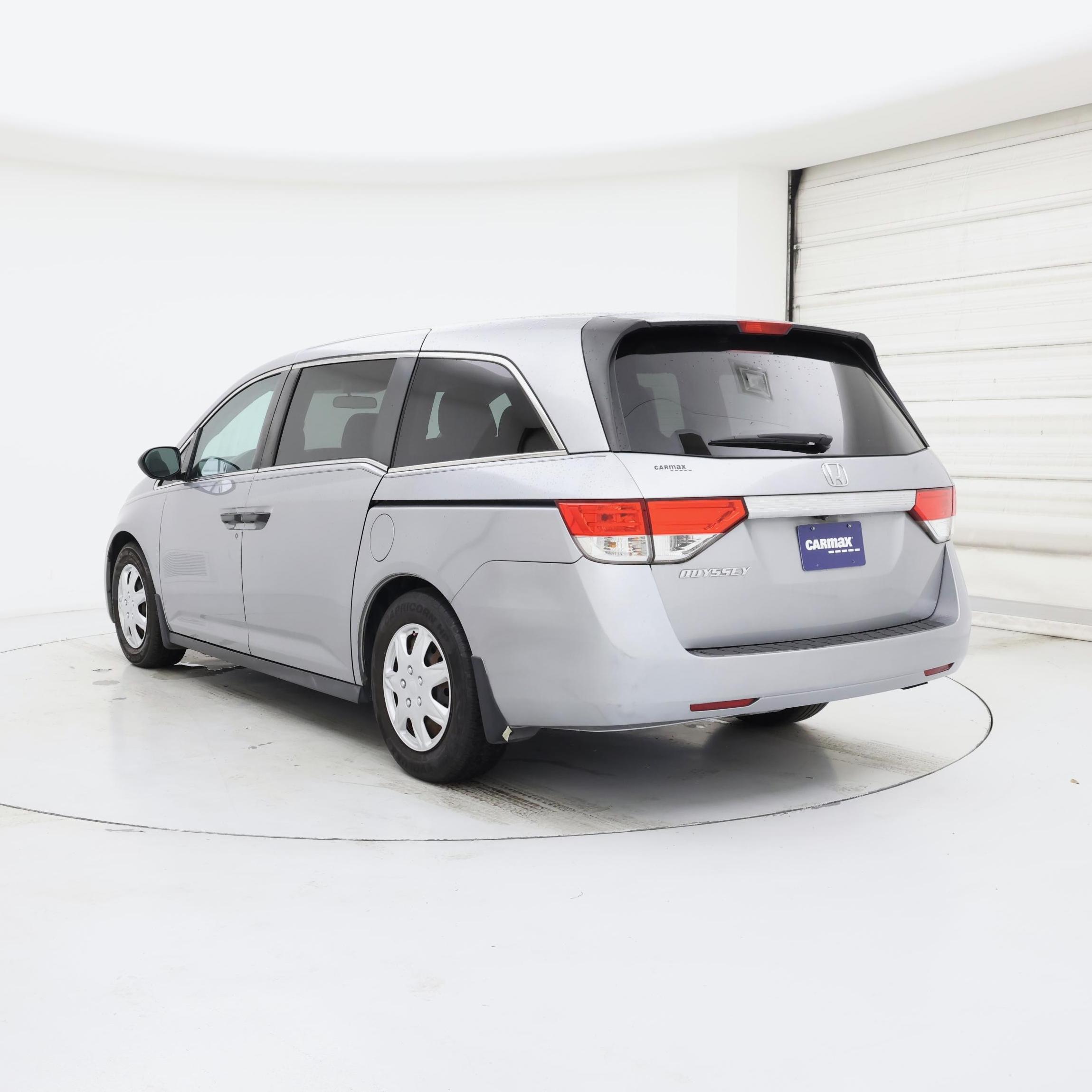 Thumbnail: 2016 Honda Odyssey - 2