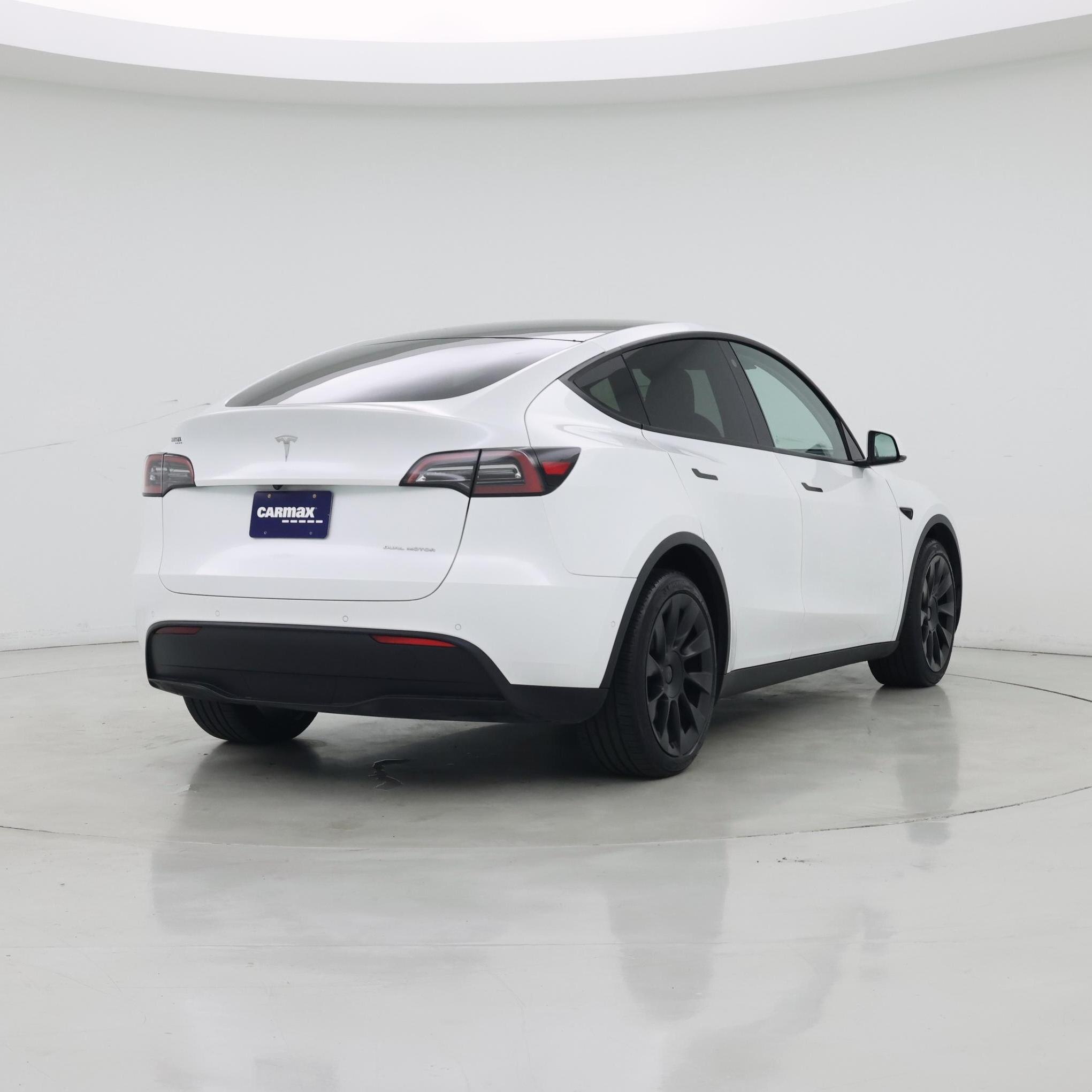 Thumbnail: 2022 Tesla Model Y - 8
