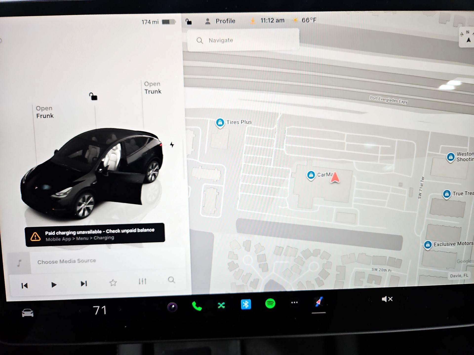 Thumbnail: 2023 Tesla Model Y - 13