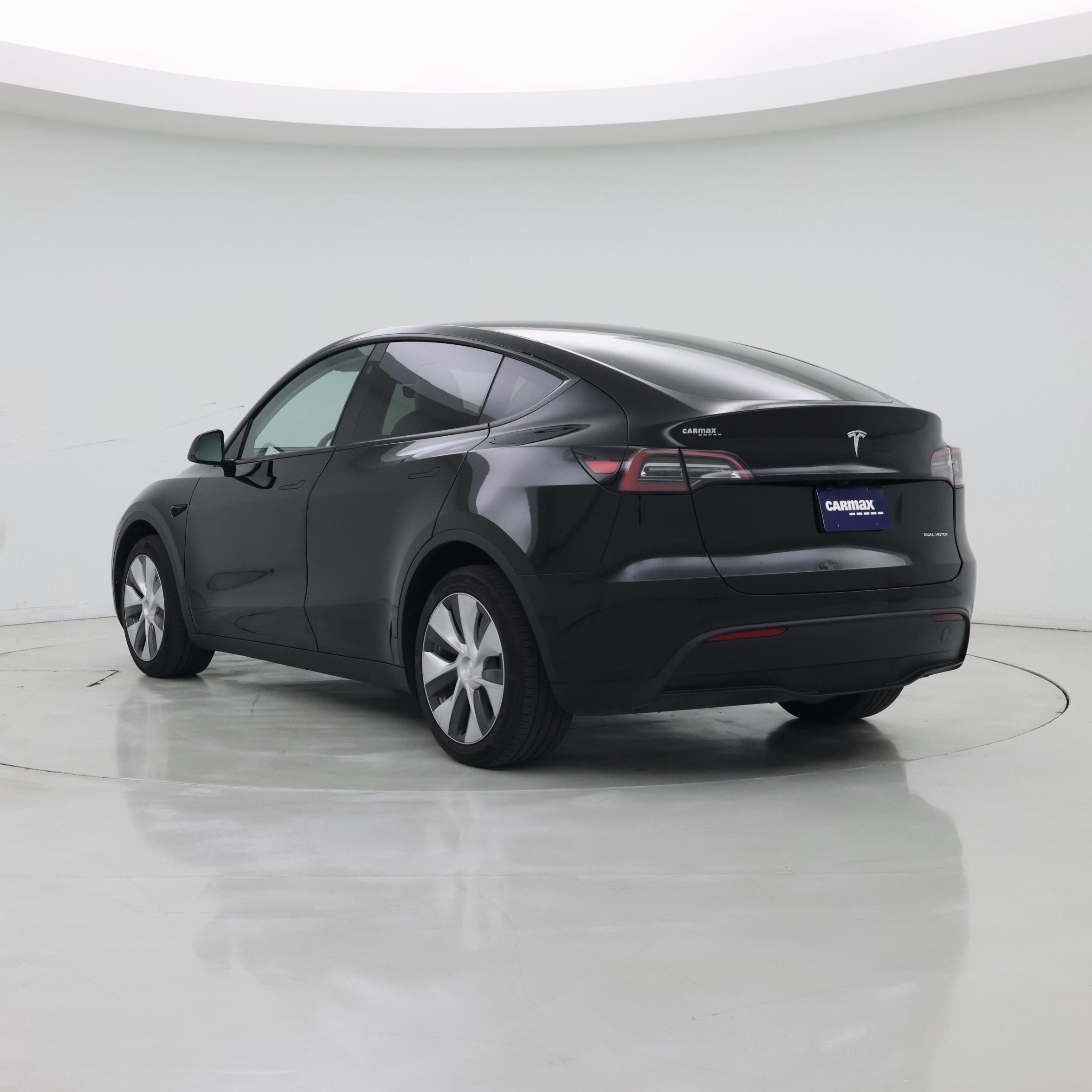 Thumbnail: 2023 Tesla Model Y - 2