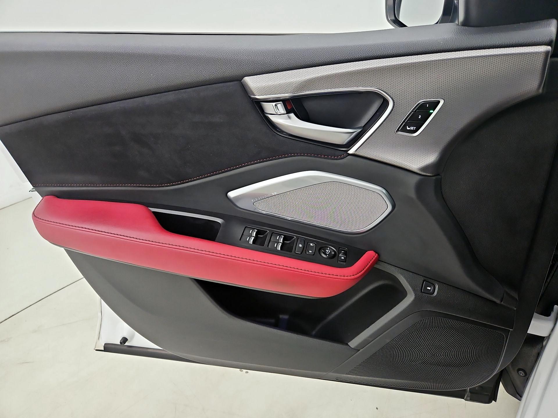 Thumbnail: 2022 Acura RDX - 12