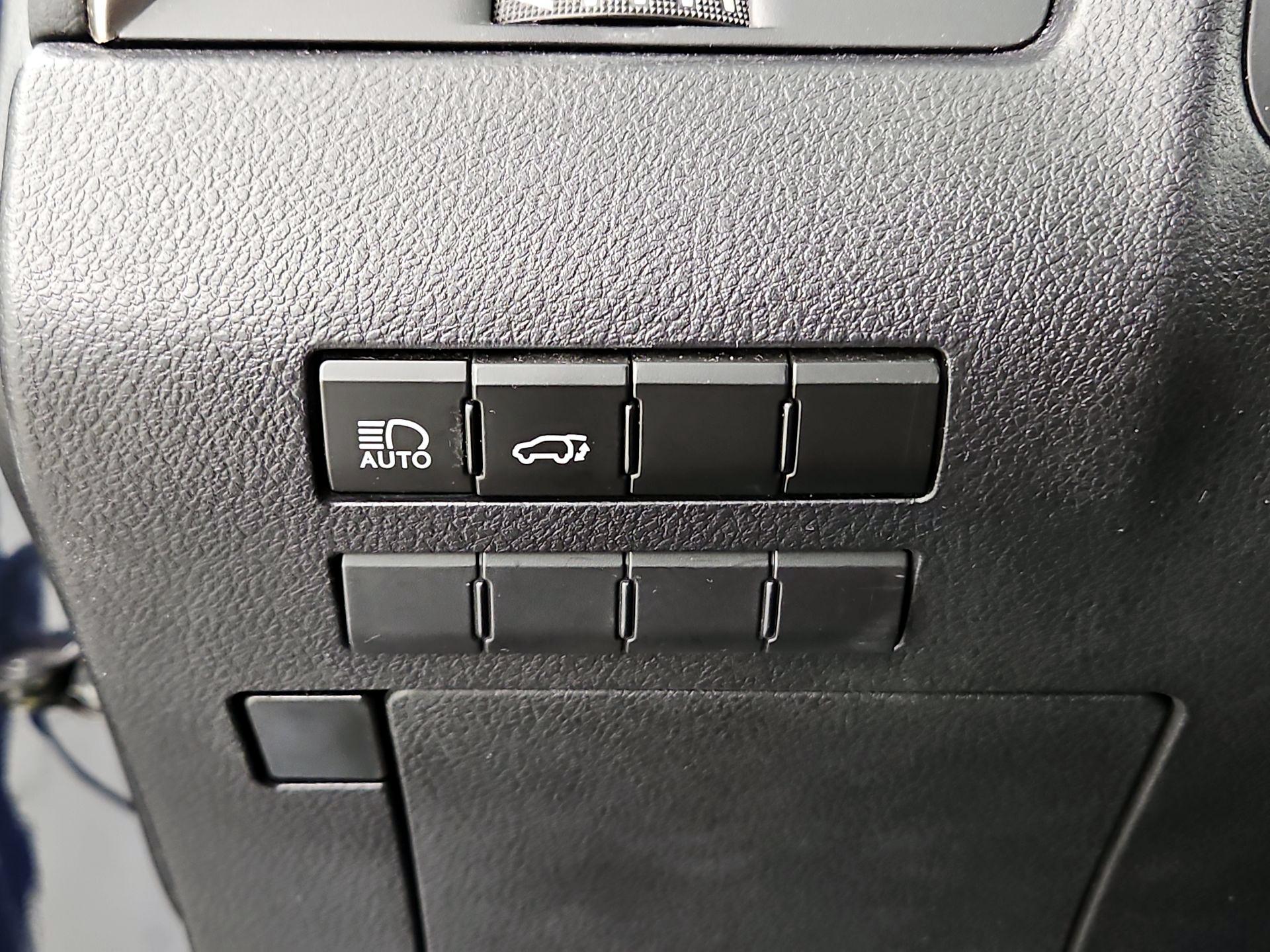 Thumbnail: 2020 Lexus RX - 13