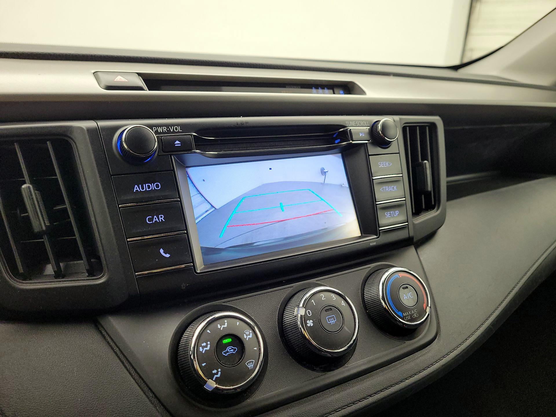 Thumbnail: 2017 Toyota RAV4 - 14