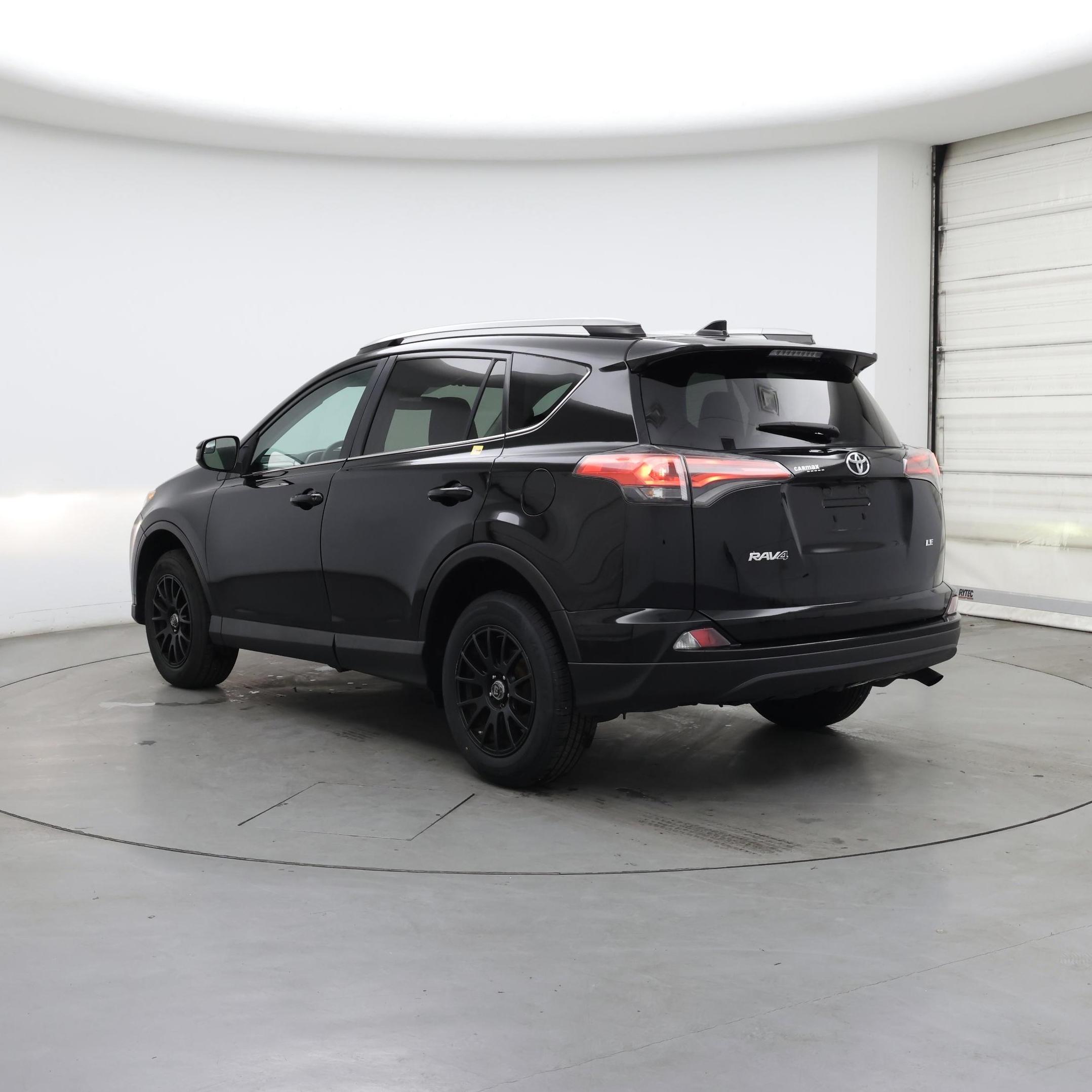 Thumbnail: 2017 Toyota RAV4 - 2