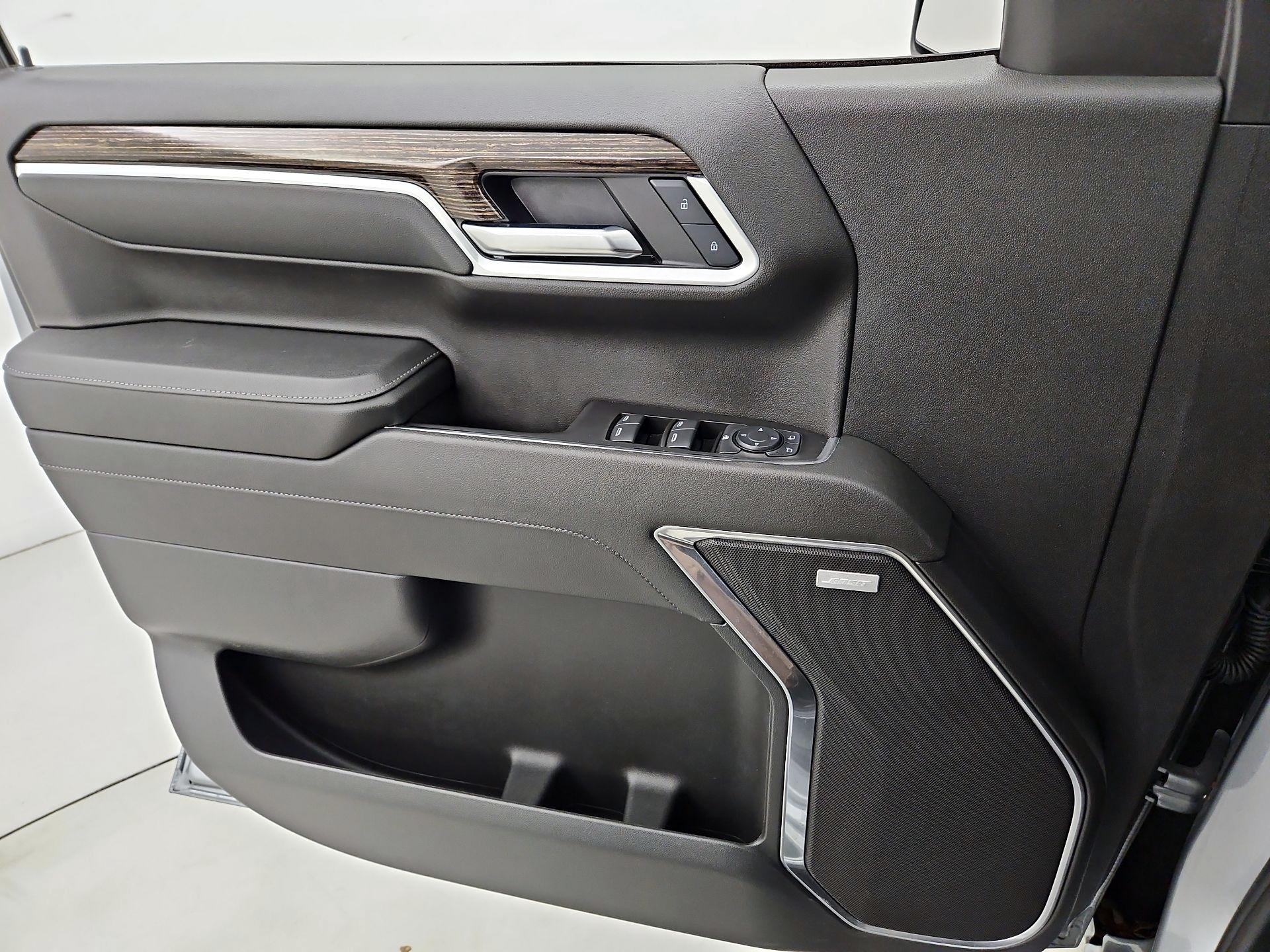 Thumbnail: 2024 GMC Sierra 1500 - 12