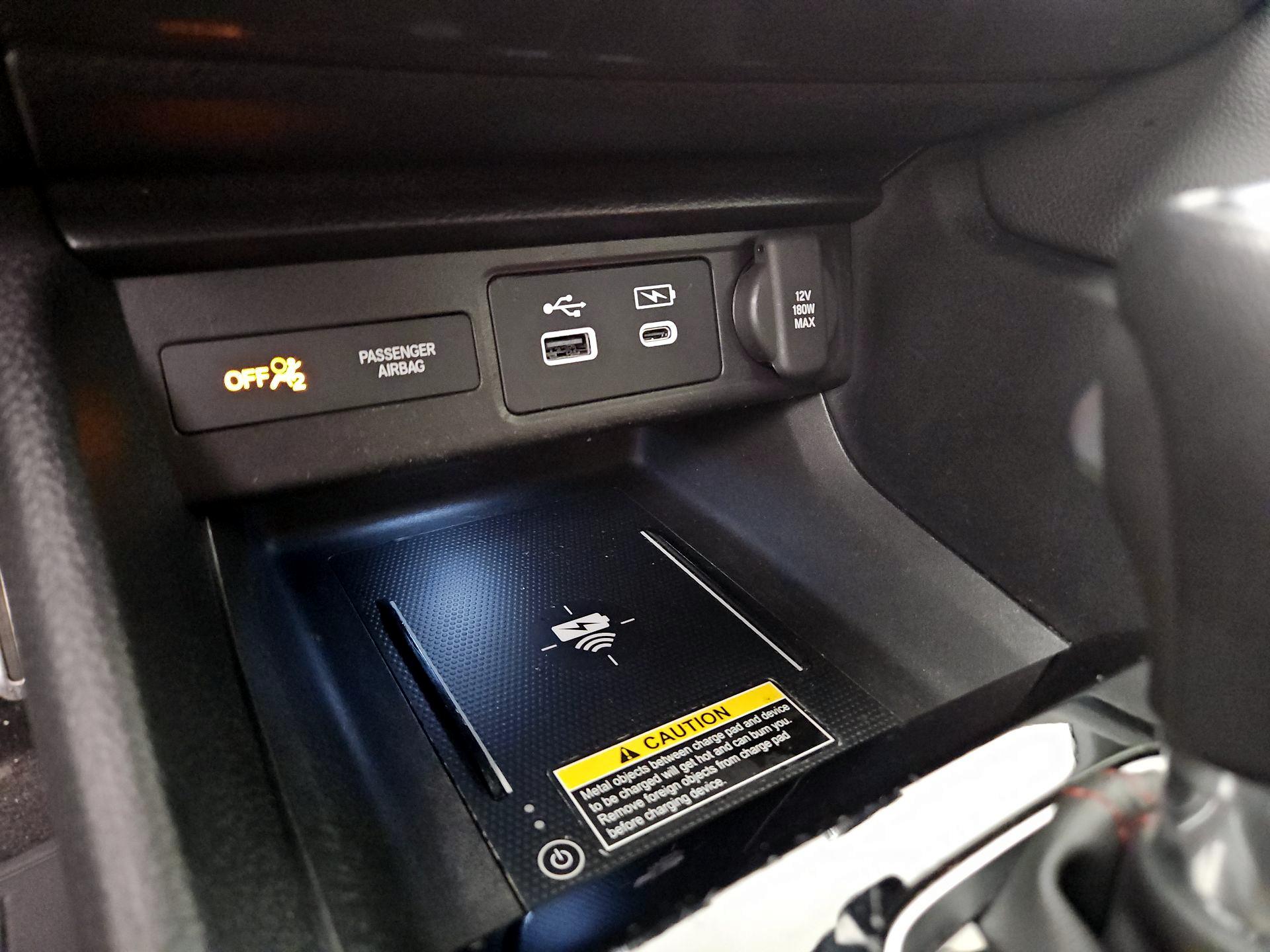 Thumbnail: 2023 Acura Integra - 19