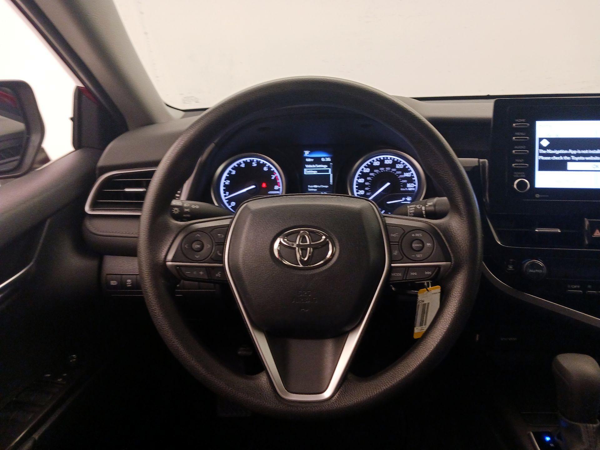 Thumbnail: 2023 Toyota Camry - 10