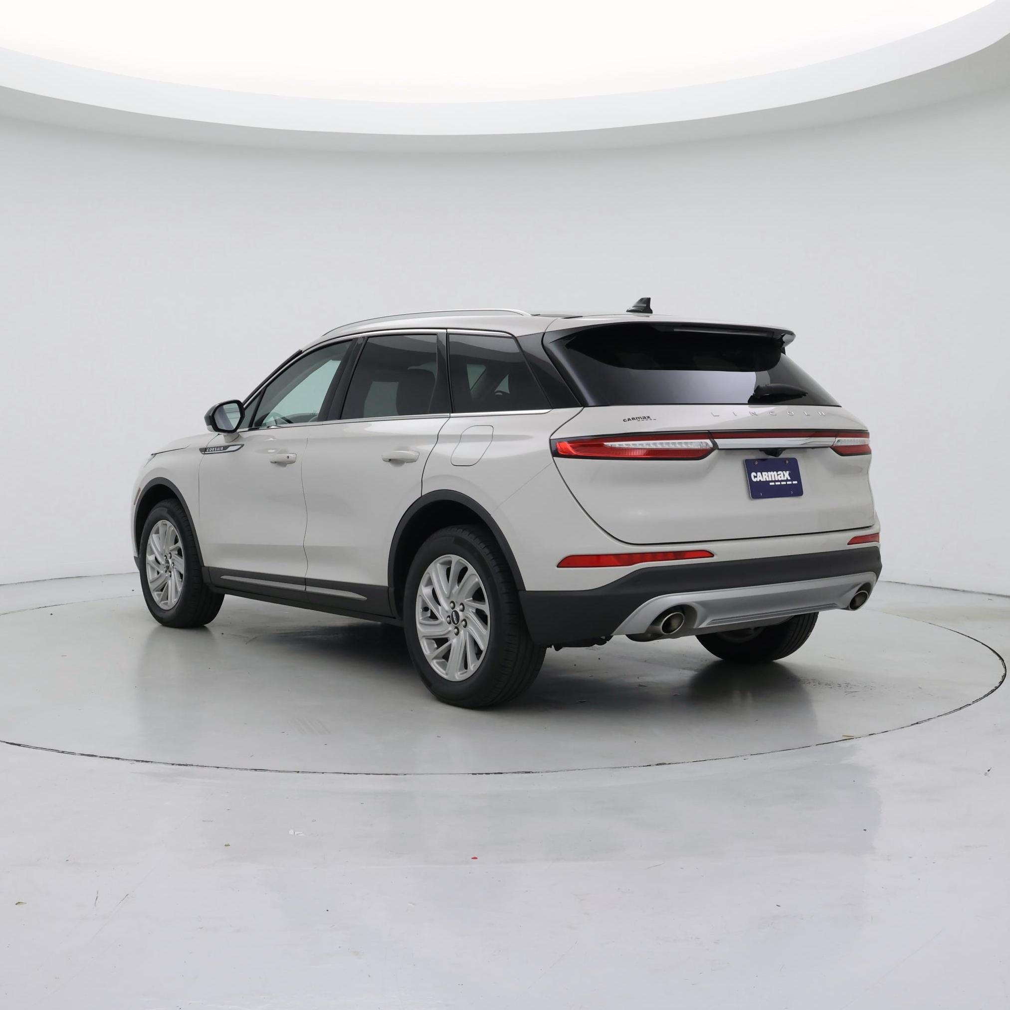 Thumbnail: 2022 Lincoln Corsair - 2