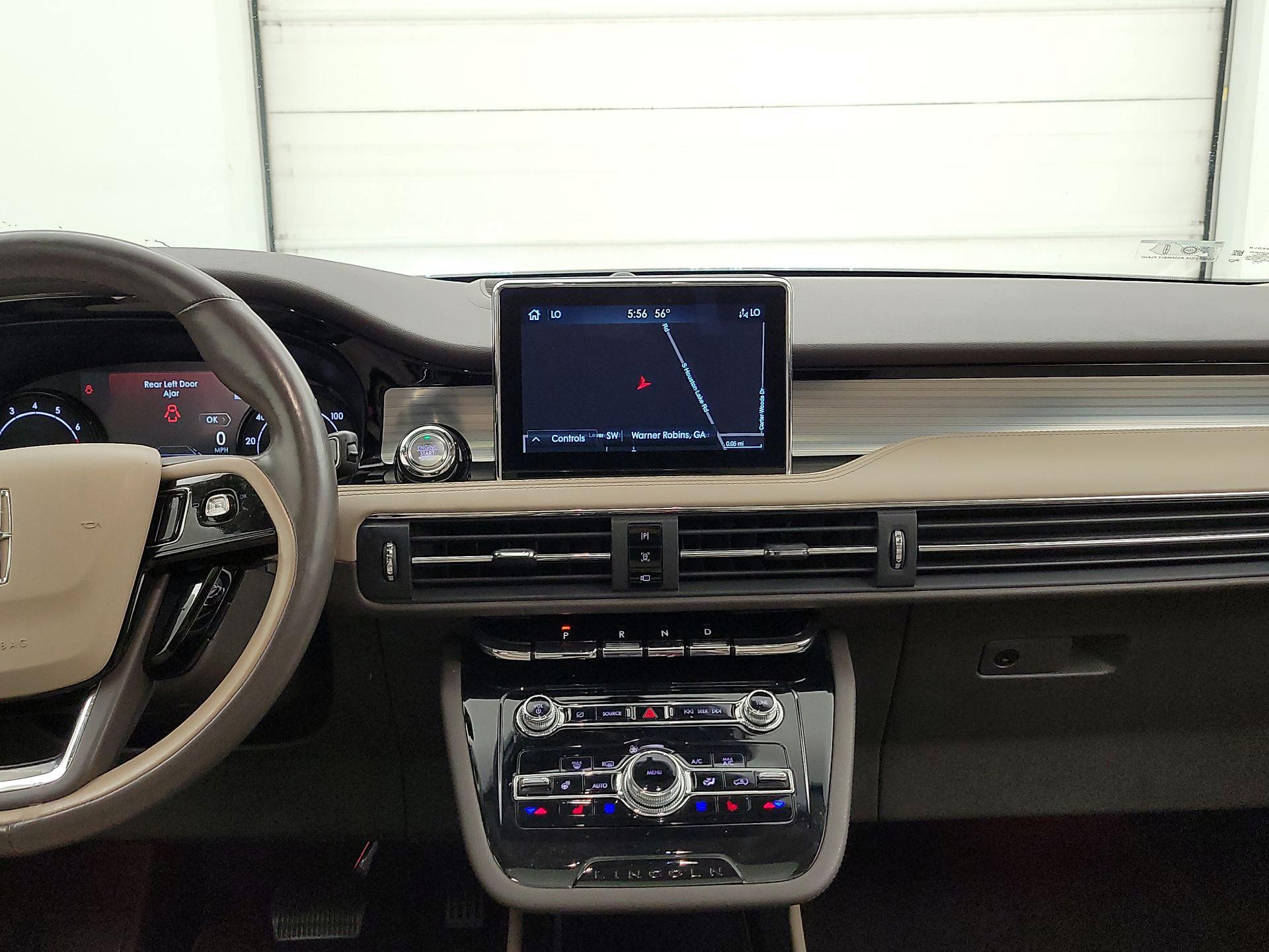 Thumbnail: 2022 Lincoln Corsair - 9